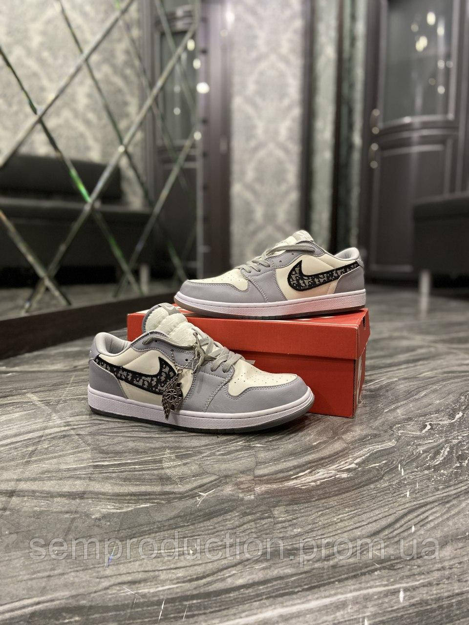 Кроссовки мужские подростковые женские Nike Air Jordan 1 Retro x Dior Найк Аир Джордан Ретро Диор, Серый
Кроссовки мужские подростковые женские Nike Air Jordan 1 Retro x Dior Найк Аир Джордан Ретро Диор, Серый