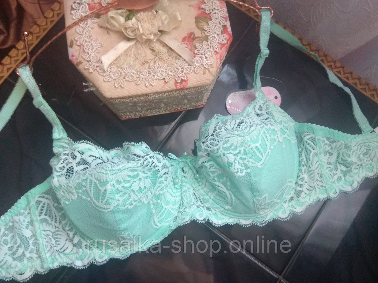 ,80,85,90Д D Бюстгальтер Anfen з тоненьким напівпоролоном Semi Soft м'ята, Бирюзовый
,80,85,90Д D Бюстгальтер Anfen з тоненьким напівпоролоном Semi Soft м'ята, Бирюзовый