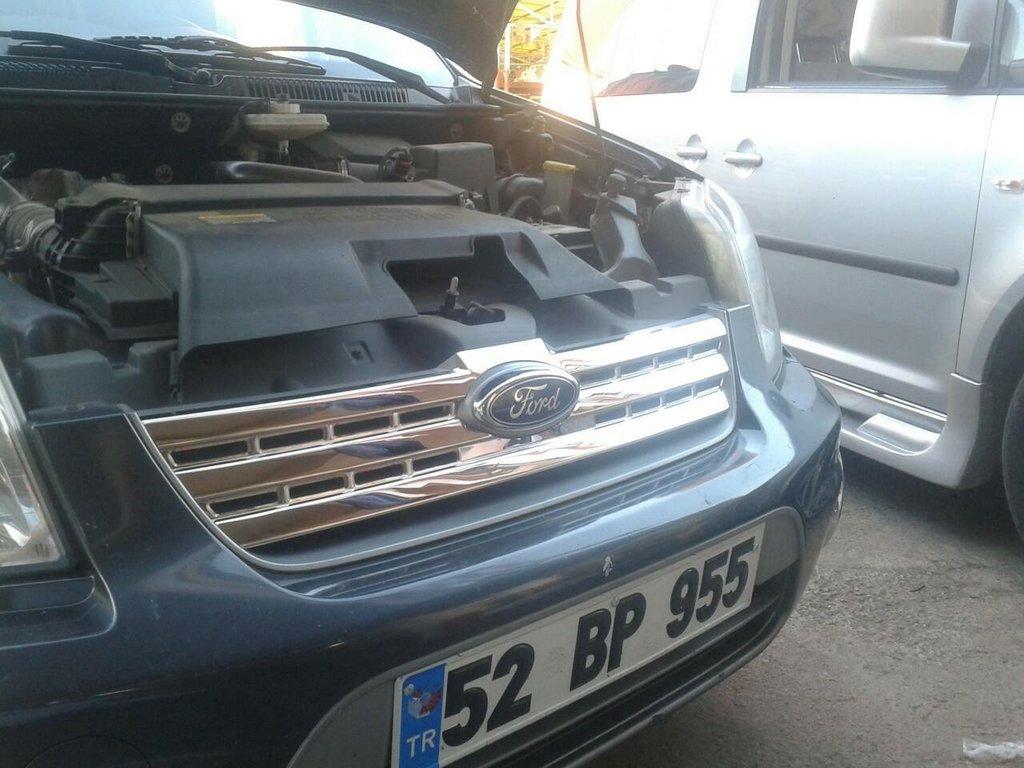 Ford Connect 2010-2014 гг. Накладки на переднюю решетку (нерж.) Carmos - Турецкая сталь
Ford Connect 2010-2014 гг. Накладки на переднюю решетку (нерж.) Carmos - Турецкая сталь