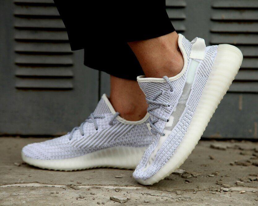 Женские Кроссовки Adidas Yeezy 350 V2 "Static Reflective" - "Белые Полностью Рефлективные" 42, Белый
Женские Кроссовки Adidas Yeezy 350 V2 "Static Reflective" - "Белые Полностью Рефлективные" 42, Белый