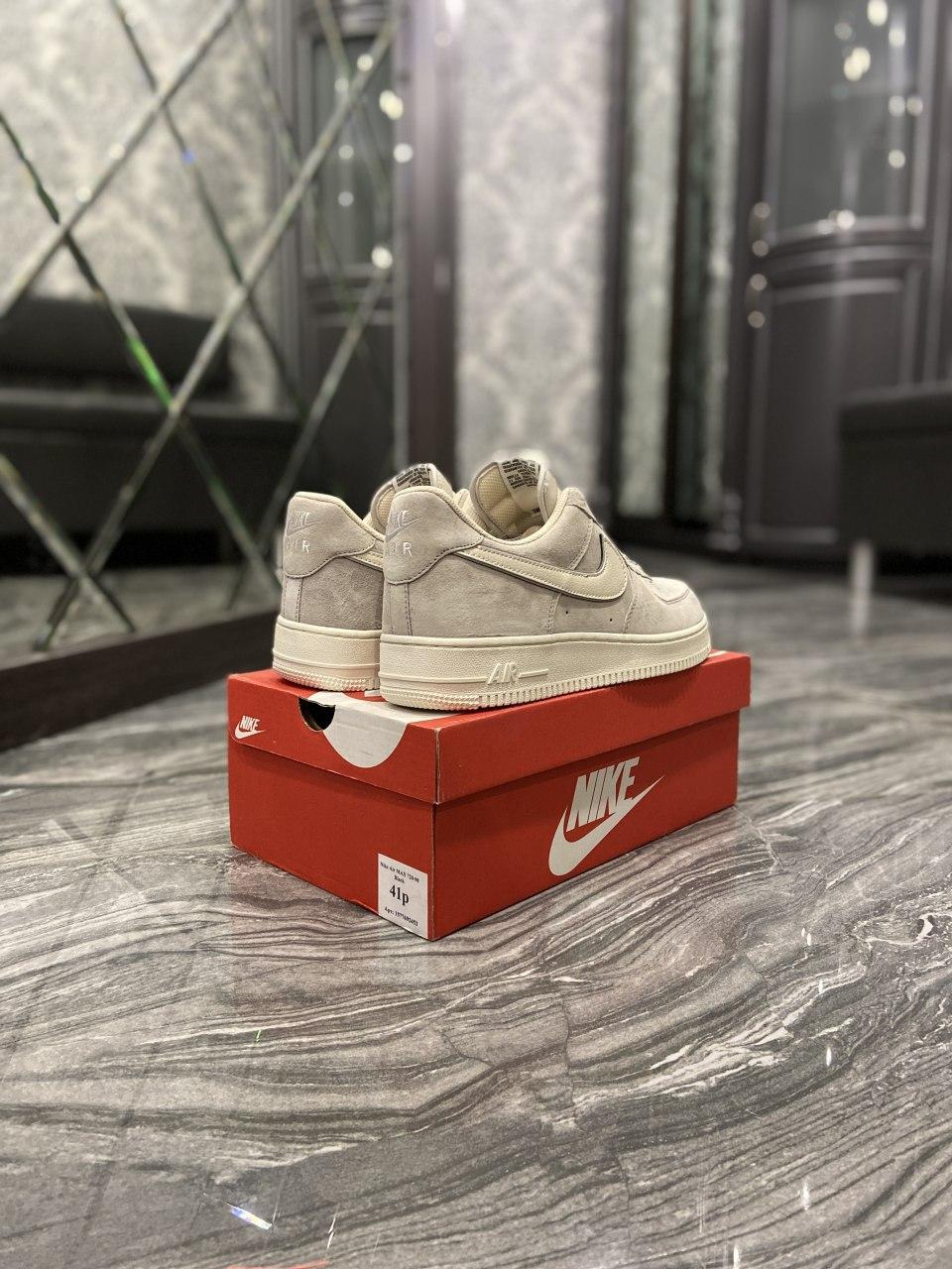 Мужские кроссовки Nike Air Force 1 Low Luxury Suede Light Grey / Найк Аир Форс 1 Лоу Замшевые Светло-Серые 42, Светло-серый
Мужские кроссовки Nike Air Force 1 Low Luxury Suede Light Grey / Найк Аир Форс 1 Лоу Замшевые Светло-Серые 42, Светло-серый