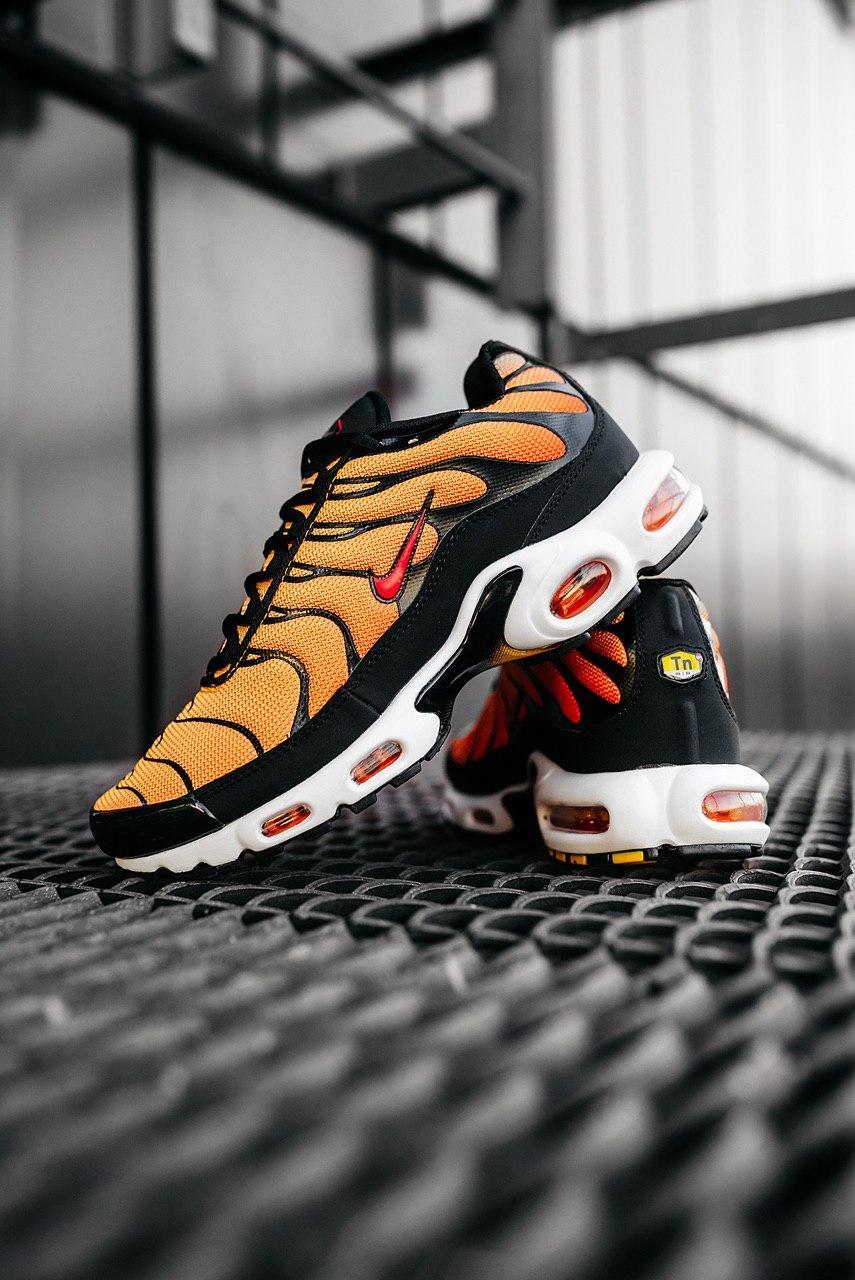 Мужские кроссовки Nike Air Max Plus TN Tiger / Найк Аир Макс Плюс ТН Oранжевые 45, Оранжевый
Мужские кроссовки Nike Air Max Plus TN Tiger / Найк Аир Макс Плюс ТН Oранжевые 45, Оранжевый