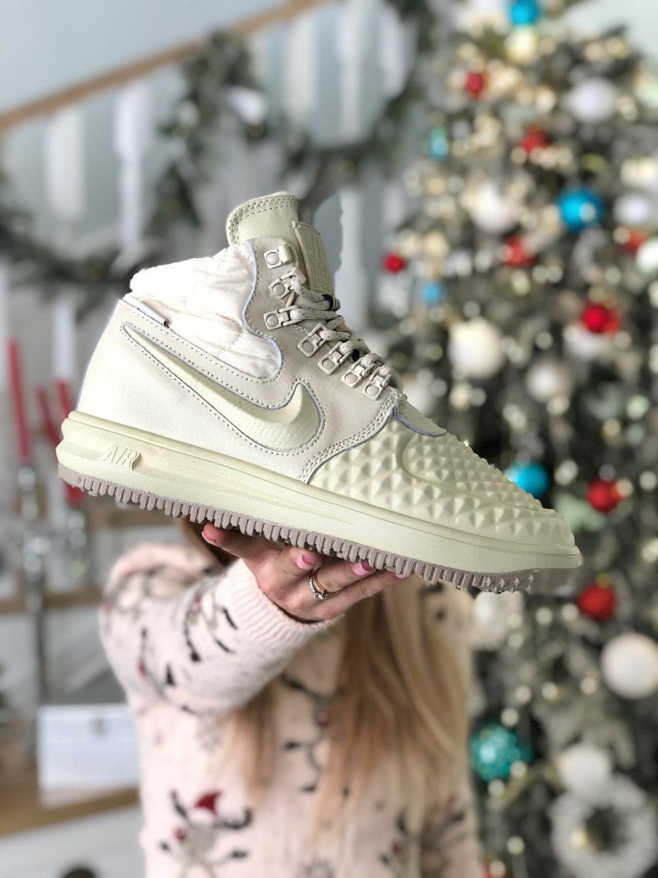 Мужские кроссовки Nike LUNAR FORCE 1 DUCKBOOT 17 Milk / Найк Лунар Форс 1 Дакбут 47, Весна/Осень, БЕЖЕВЫЙ
Мужские кроссовки Nike LUNAR FORCE 1 DUCKBOOT 17 Milk / Найк Лунар Форс 1 Дакбут 47, Весна/Осень, БЕЖЕВЫЙ