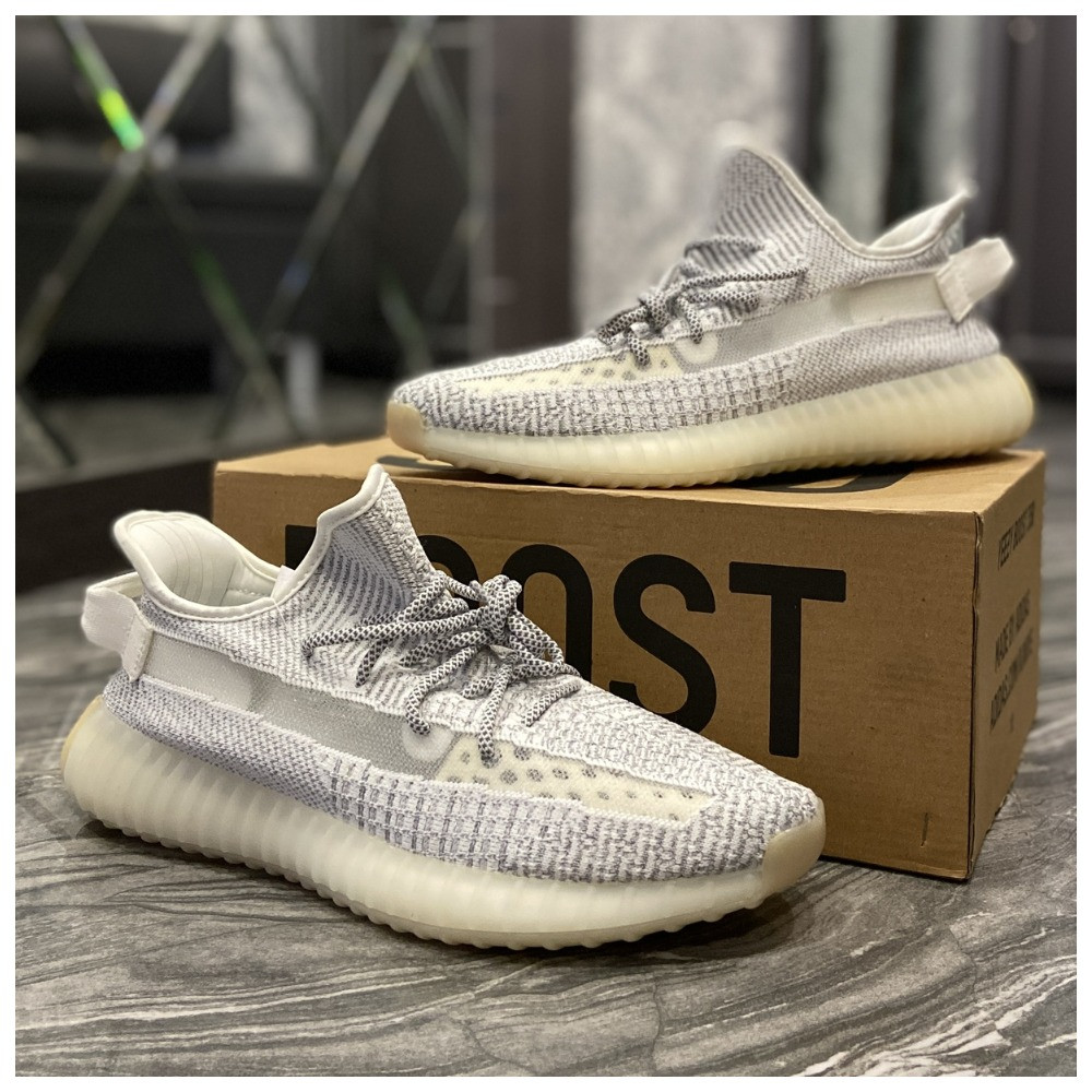 Кроссовки Adidas Yeezy Boost 350 V2 Static Reflective рефлектив, кроссовки адидас изи буст 350 в2, Yeezy 350, Серый
Кроссовки Adidas Yeezy Boost 350 V2 Static Reflective рефлектив, кроссовки адидас изи буст 350 в2, Yeezy 350, Серый