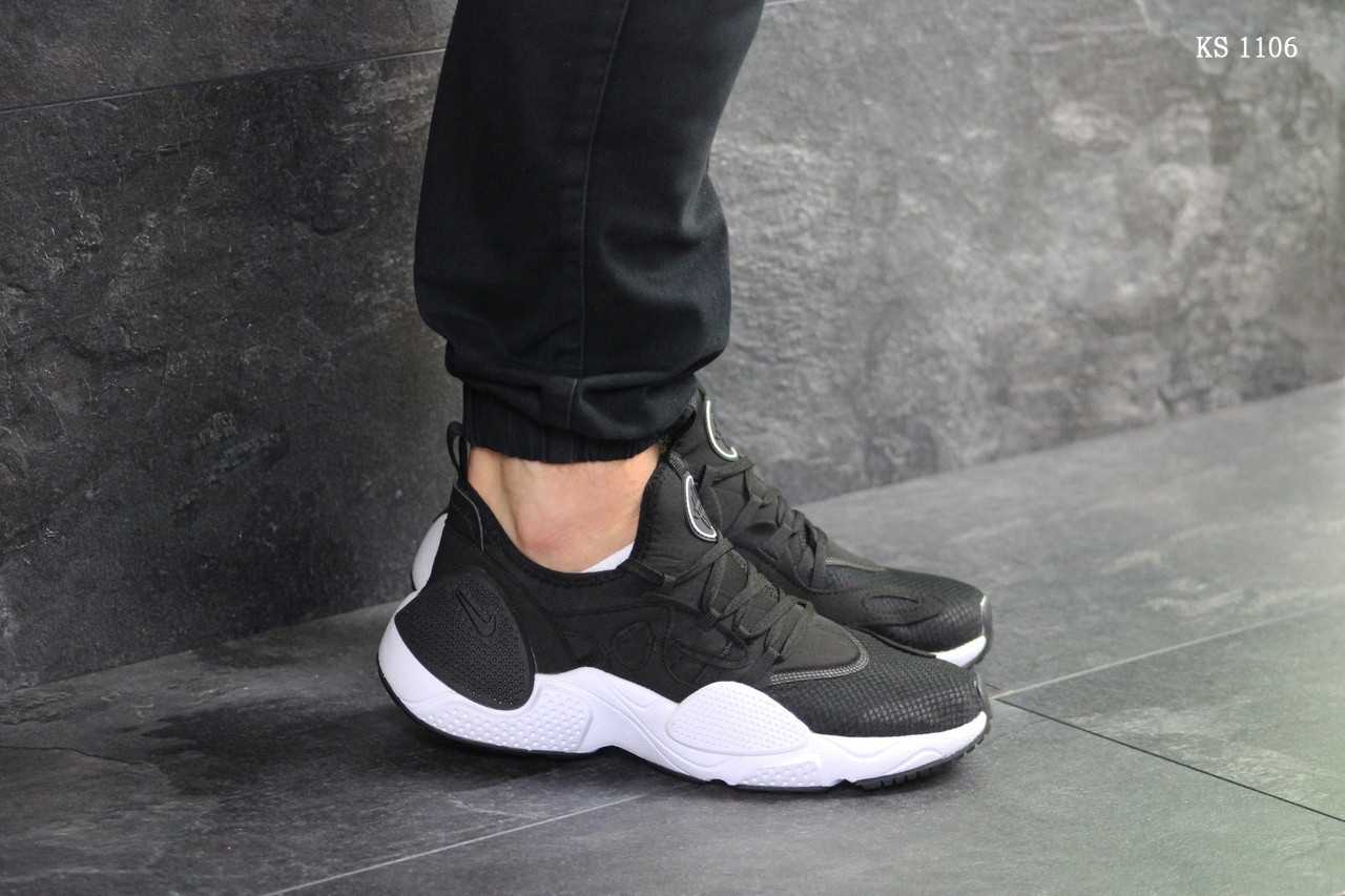 Мужские кроссовки в стиле Nike Air Huarache E.D.G.E, текстиль, черные с белым 44(28 см), размеры:42,43,44
Мужские кроссовки в стиле Nike Air Huarache E.D.G.E, текстиль, черные с белым 44(28 см), размеры:42,43,44