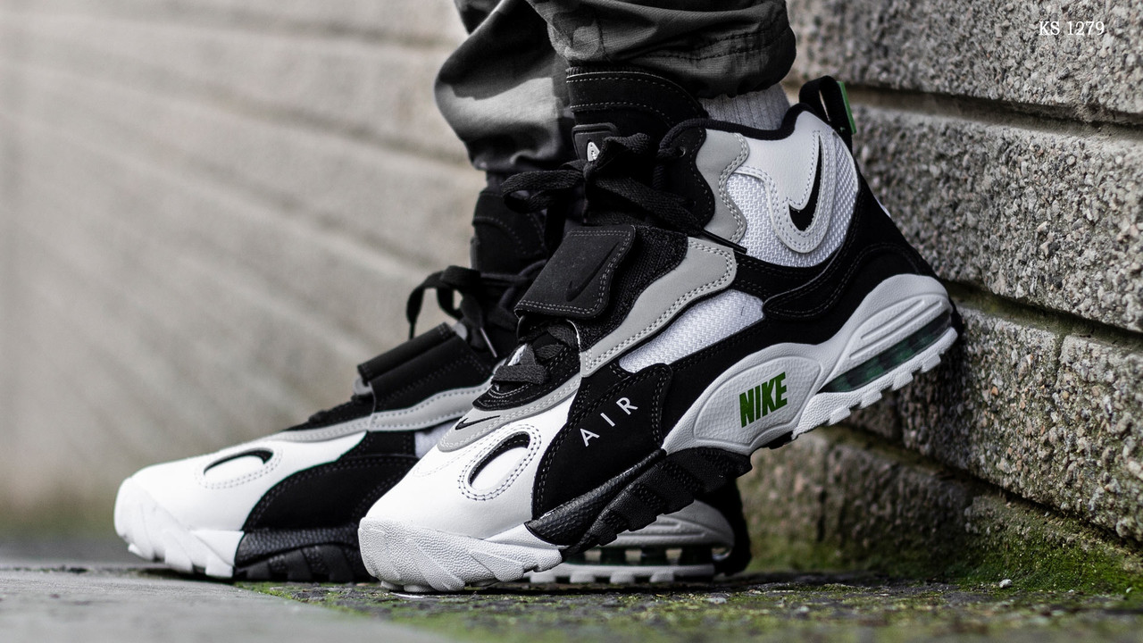 Мужские кроссовки в стиле Nike Sportswear Air Max Speed Turf, натуральная кожа, сетка, белые с черным 41(26 см)
Мужские кроссовки в стиле Nike Sportswear Air Max Speed Turf, натуральная кожа, сетка, белые с черным 41(26 см)