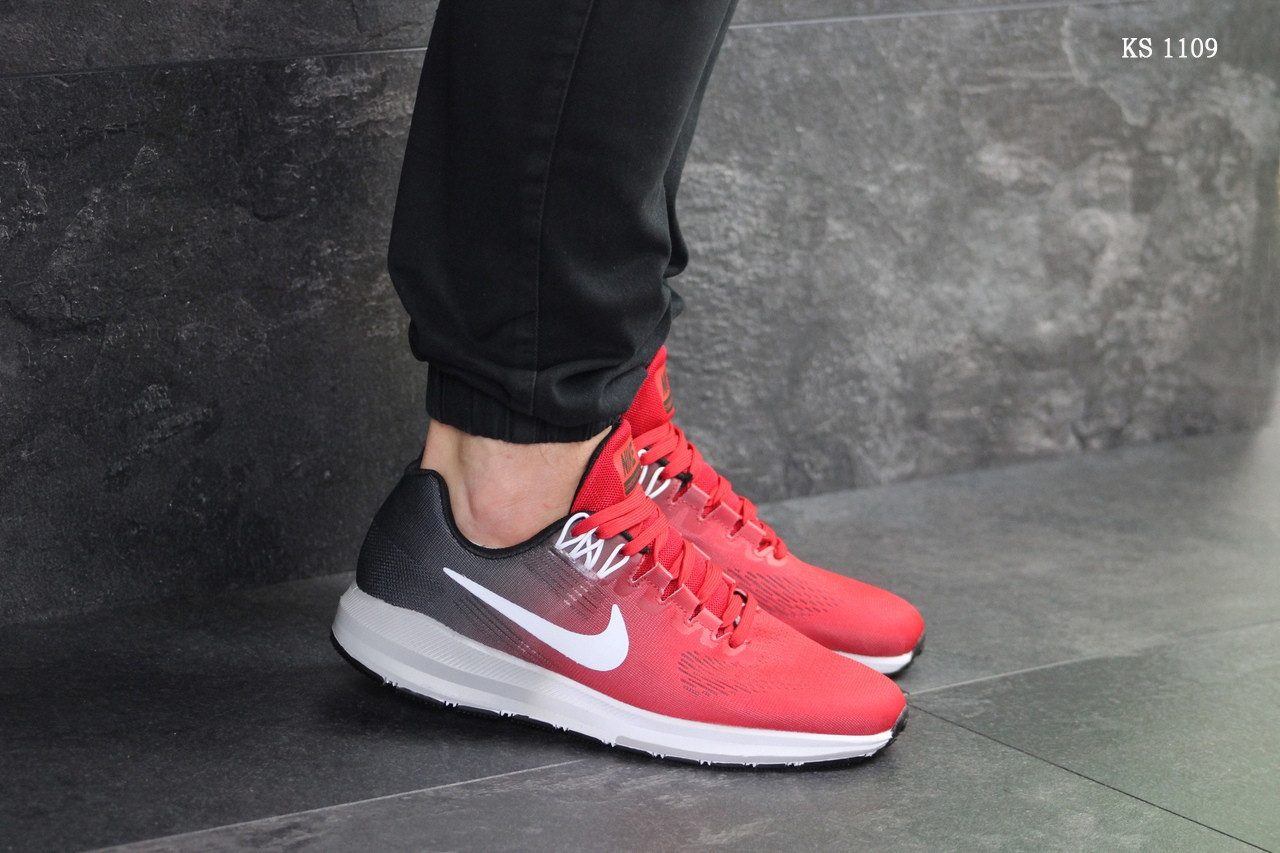 Мужские кроссовки в стиле Nike Air Zoom Structure, сетка, красные с белым 45(29 см), размеры:43,44,45,46
Мужские кроссовки в стиле Nike Air Zoom Structure, сетка, красные с белым 45(29 см), размеры:43,44,45,46