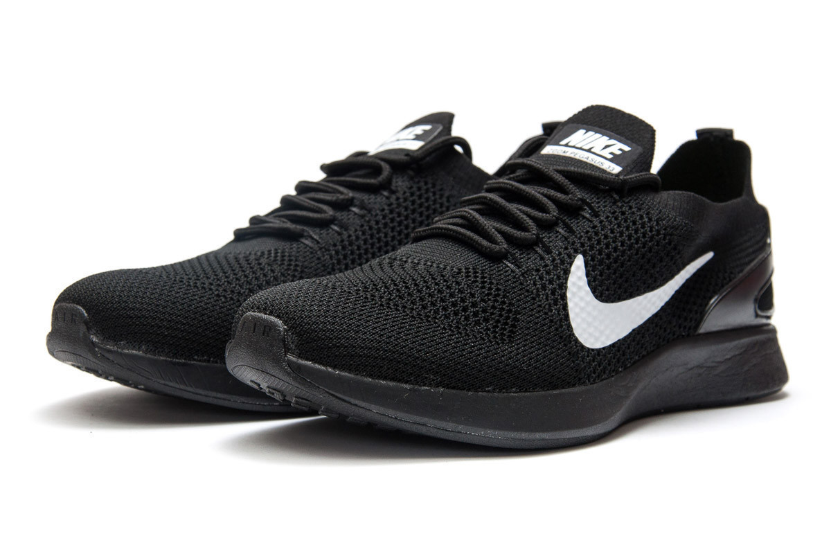 Мужские кроссовки в стиле Nike Zoom Pegasus 33, черные 45(28,2 см), последний размер
Мужские кроссовки в стиле Nike Zoom Pegasus 33, черные 45(28,2 см), последний размер