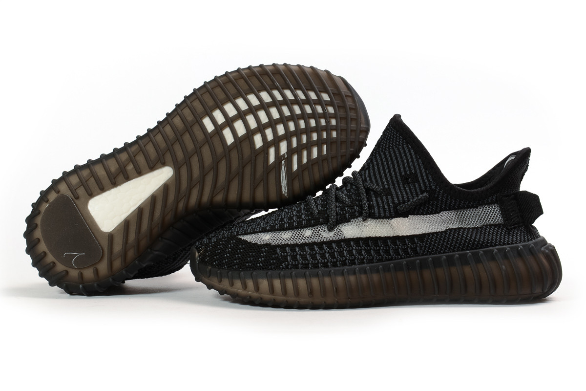 Женские кроссовки в стиле Adidas Yeezy, текстиль, черные, 38(24,5 см), размеры:38,39
Женские кроссовки в стиле Adidas Yeezy, текстиль, черные, 38(24,5 см), размеры:38,39