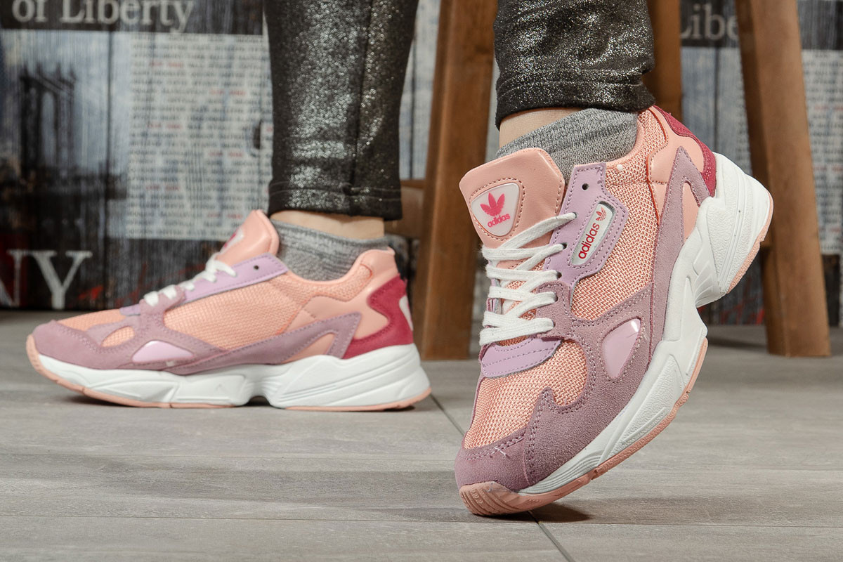 Женские кроссовки в стиле Adidas Falcon, замша, текстиль, розовые с белым 36(23 см), размеры:36,37,41
Женские кроссовки в стиле Adidas Falcon, замша, текстиль, розовые с белым 36(23 см), размеры:36,37,41