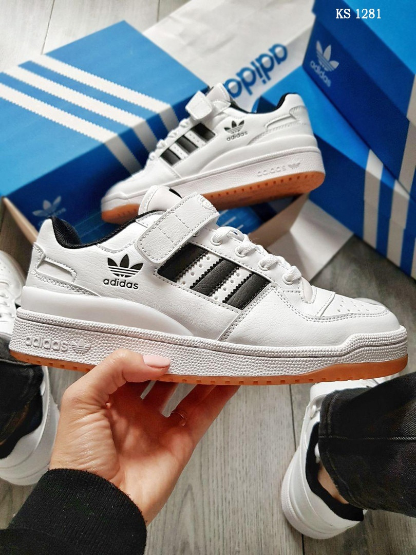 Мужские кроссовки в стиле Adidas Forum Mid, натуральная кожа, белые с черным 45(29 см), размеры:41,42,43,44,45
Мужские кроссовки в стиле Adidas Forum Mid, натуральная кожа, белые с черным 45(29 см), размеры:41,42,43,44,45