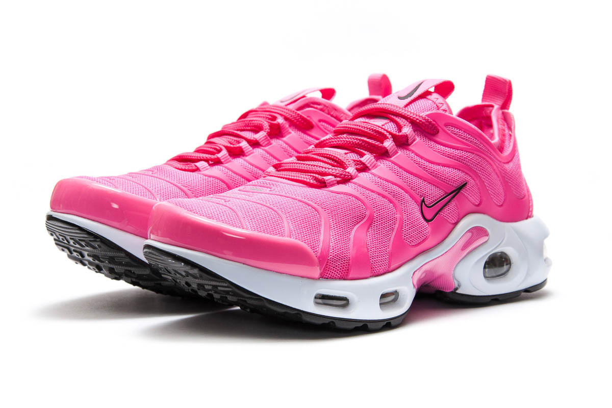 Женские кроссовки в стиле Nike Air Tn, розовые 37(23,7 см), размеры:36,37,38
Женские кроссовки в стиле Nike Air Tn, розовые 37(23,7 см), размеры:36,37,38
