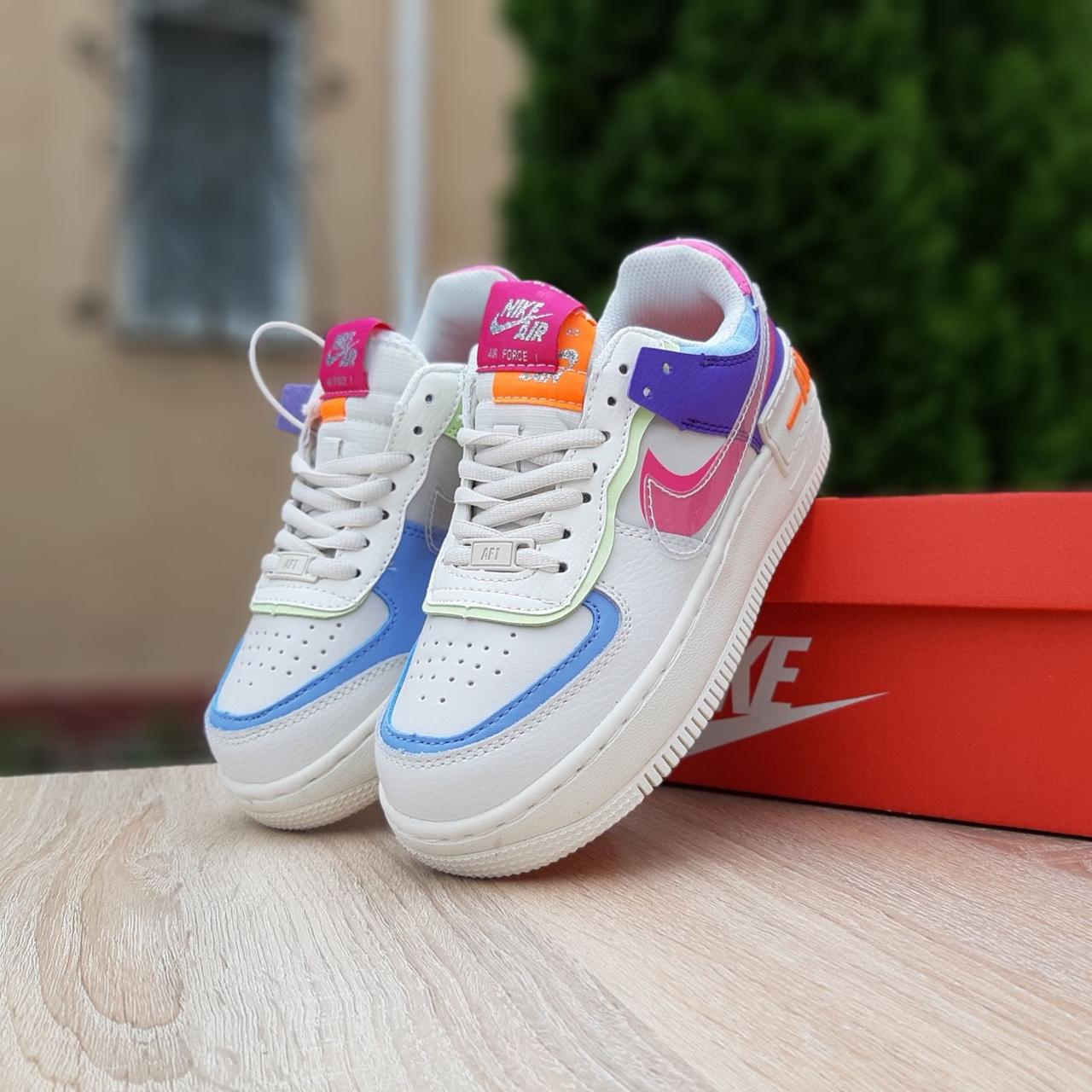 Женские кроссовки в стиле Nike Air Force 1, разноцветные 39(25 см), размеры:36,37,38,39
Женские кроссовки в стиле Nike Air Force 1, разноцветные 39(25 см), размеры:36,37,38,39