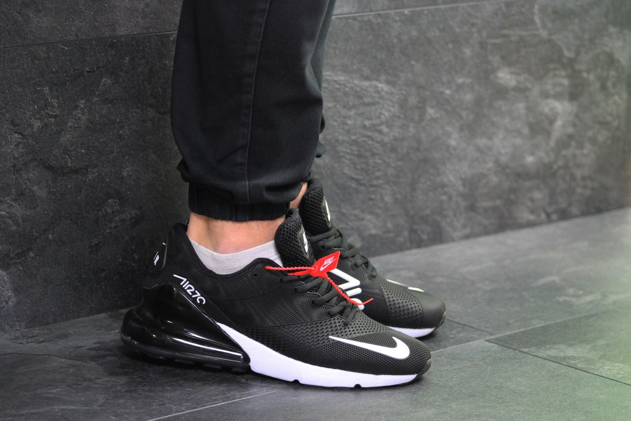 Мужские кроссовки в стиле Nike Air Max 270 Black/White, 44(28,2 см), последний размер
Мужские кроссовки в стиле Nike Air Max 270 Black/White, 44(28,2 см), последний размер