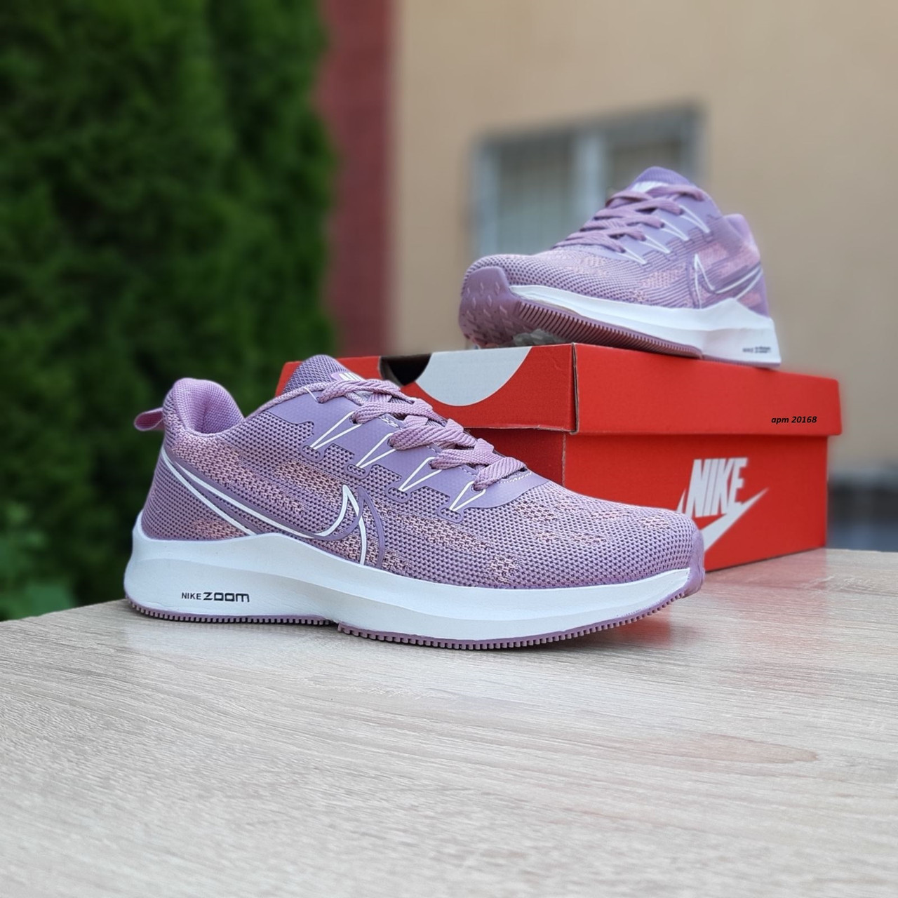Женские кроссовки в стиле Nike Zoom, текстиль, сиреневые, 37 (23,5 см), размеры:36,37,38,39,40
Женские кроссовки в стиле Nike Zoom, текстиль, сиреневые, 37 (23,5 см), размеры:36,37,38,39,40