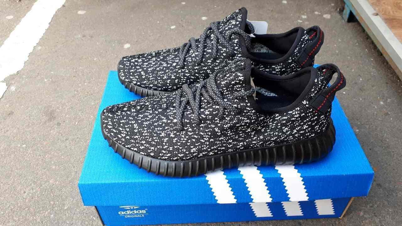 Мужские кроссовки в стиле Adidas Easy Boost, черные в крапинку 40(25,5 см), последний размер
Мужские кроссовки в стиле Adidas Easy Boost, черные в крапинку 40(25,5 см), последний размер