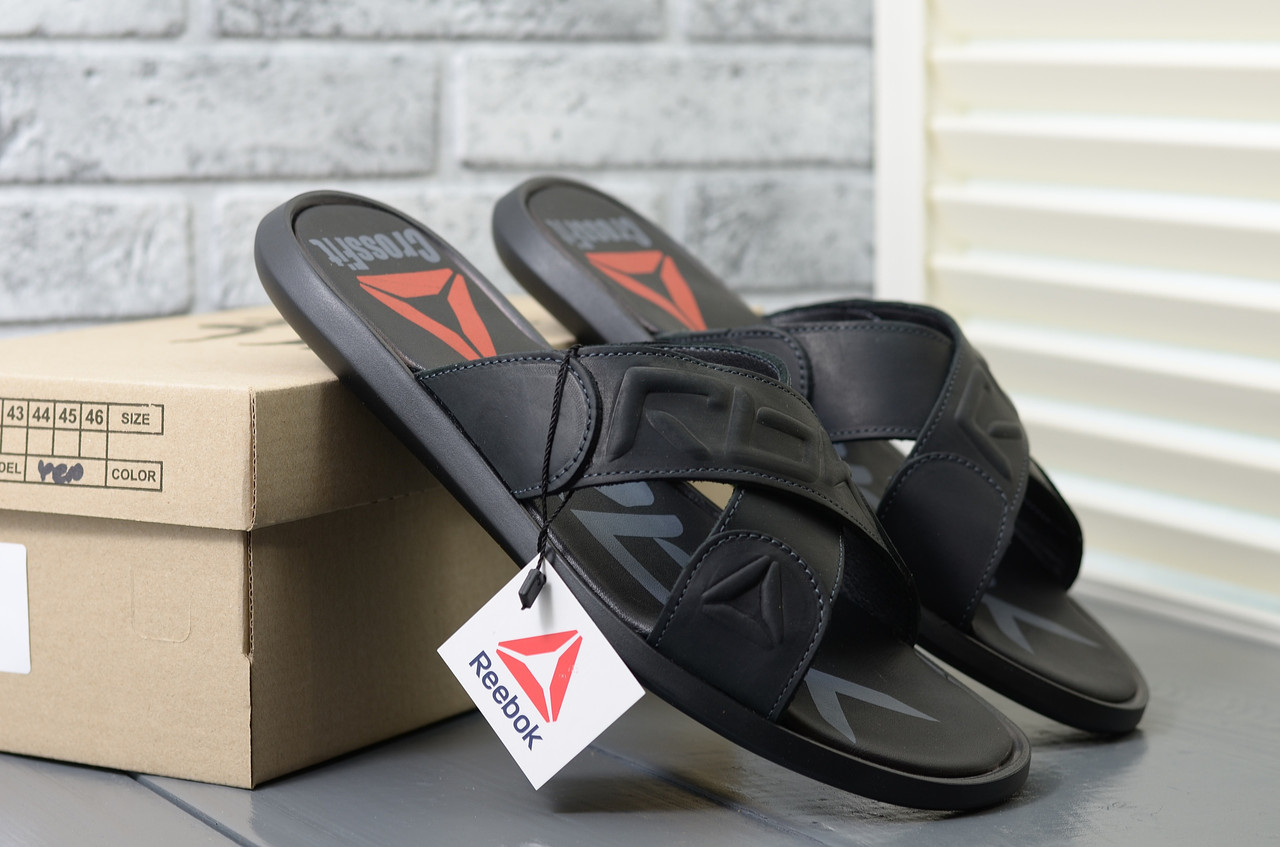 Мужские шлепанцы в стиле Reebok, натуральная кожа, черные 42(28 см), размеры:40,41,42,43
Мужские шлепанцы в стиле Reebok, натуральная кожа, черные 42(28 см), размеры:40,41,42,43