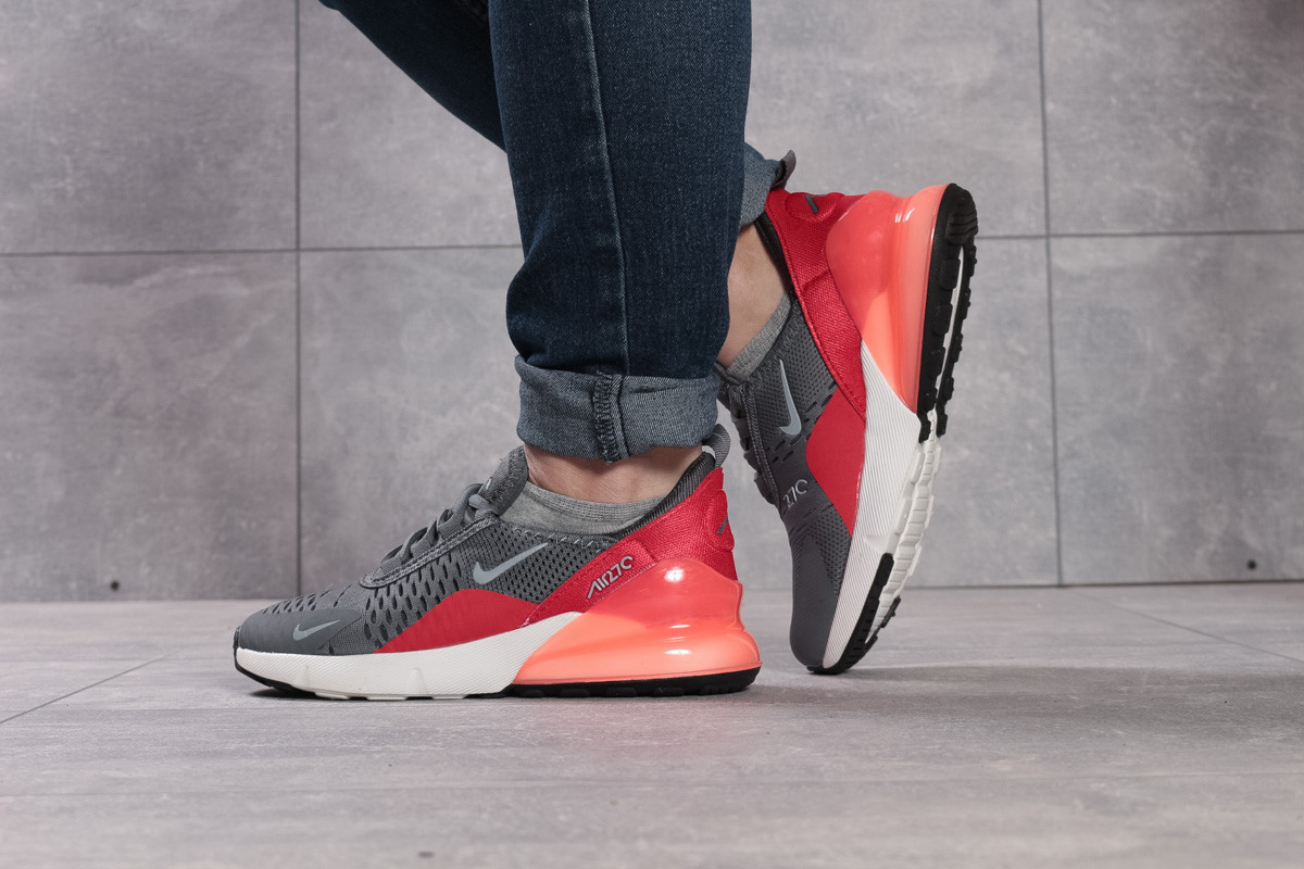 Женские кроссовки в стиле Nike Air 270, текстиль, серые с красным 36(23 см), последний размер
Женские кроссовки в стиле Nike Air 270, текстиль, серые с красным 36(23 см), последний размер