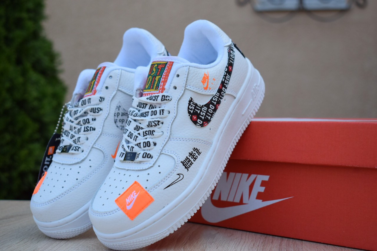 Женские кроссовки в стиле Nike Air Force JD, кожа, белые 36(23 см), последний размер
Женские кроссовки в стиле Nike Air Force JD, кожа, белые 36(23 см), последний размер