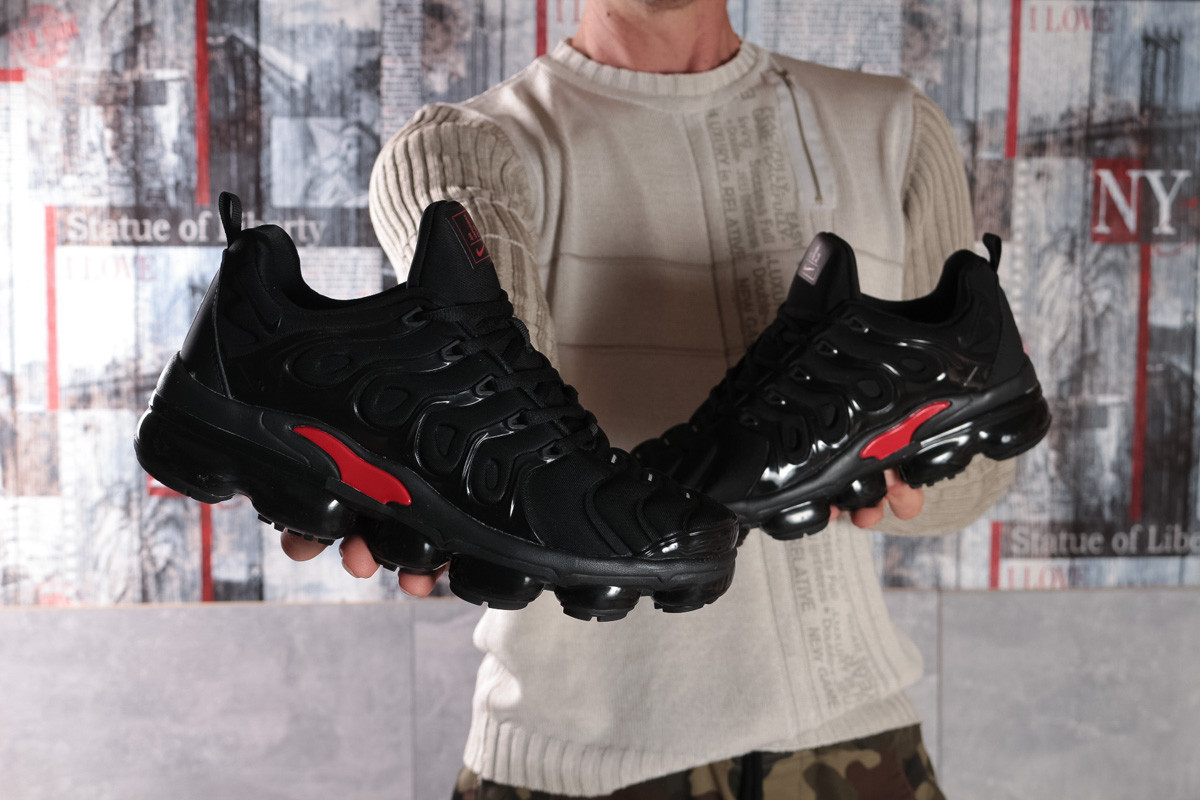 Мужские кроссовки в стиле Nike Vm Air, текстиль, черные с красным 46(29 см), последний размер
Мужские кроссовки в стиле Nike Vm Air, текстиль, черные с красным 46(29 см), последний размер