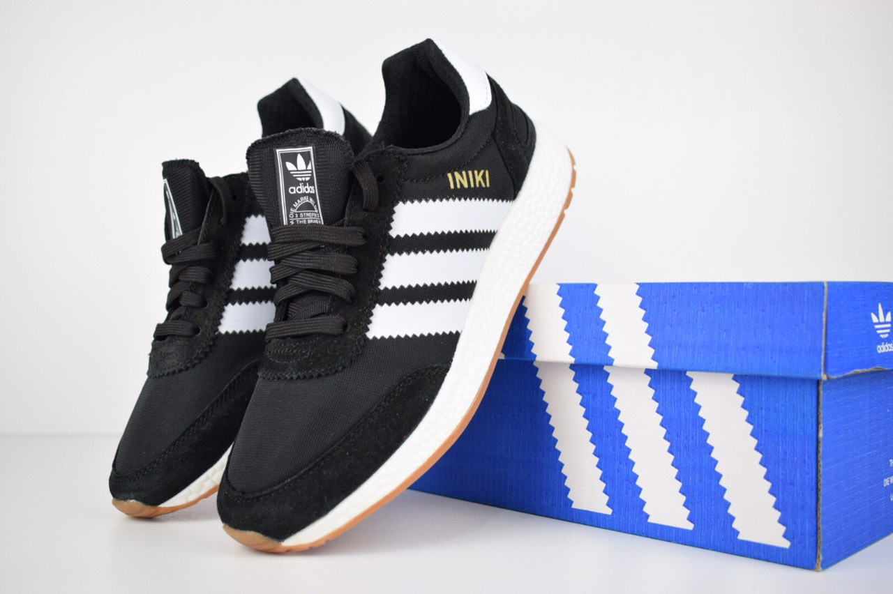 Мужские кроссовки в стиле Adidas Iniki, замша, текстиль, черные с белым 45(28,5 см), размеры:44,45,46
Мужские кроссовки в стиле Adidas Iniki, замша, текстиль, черные с белым 45(28,5 см), размеры:44,45,46
