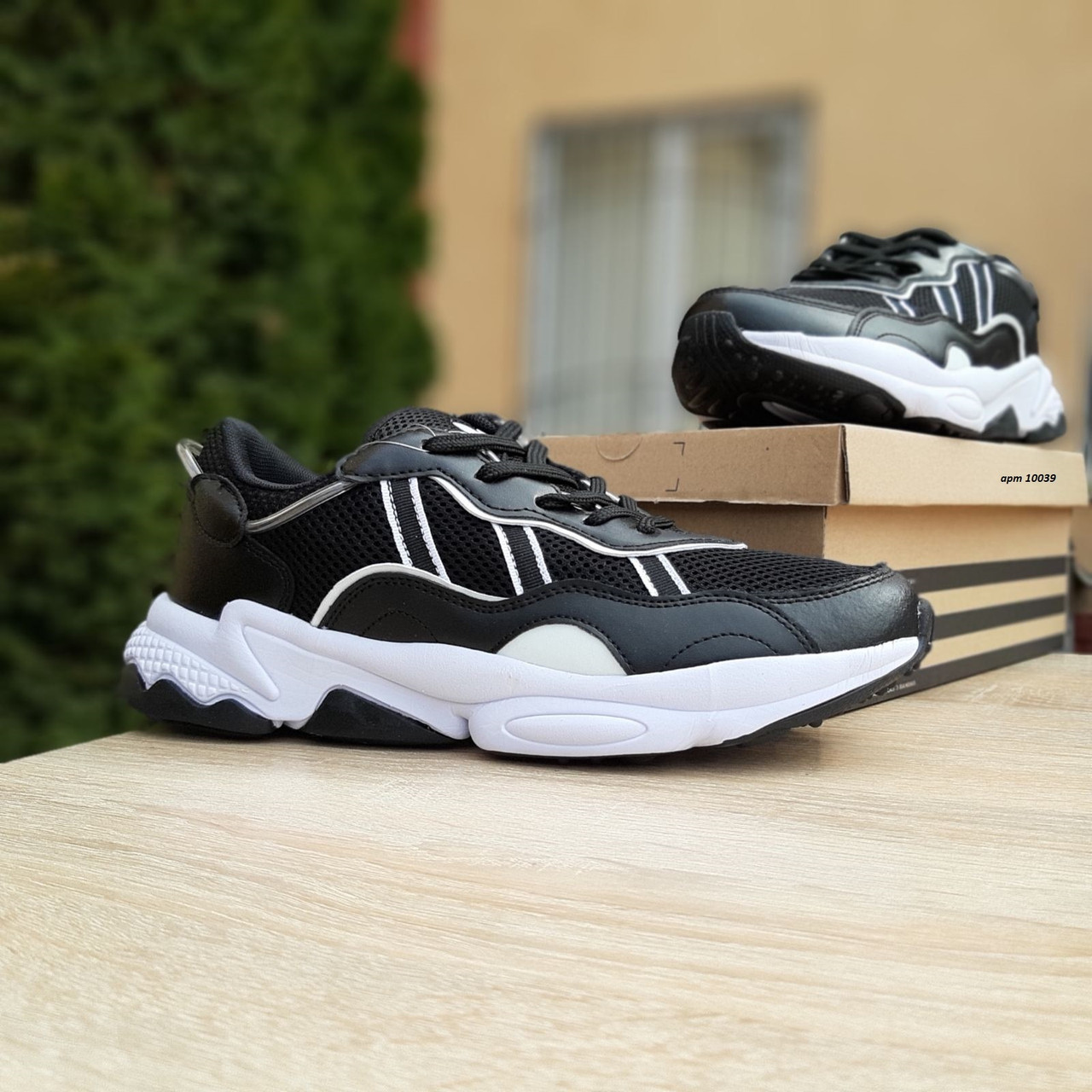 Мужские кроссовки в стиле Adidas OZWEEGO, сетка, кожа, черные с белым 46(29 см), размеры:42,43,44,45,46
Мужские кроссовки в стиле Adidas OZWEEGO, сетка, кожа, черные с белым 46(29 см), размеры:42,43,44,45,46