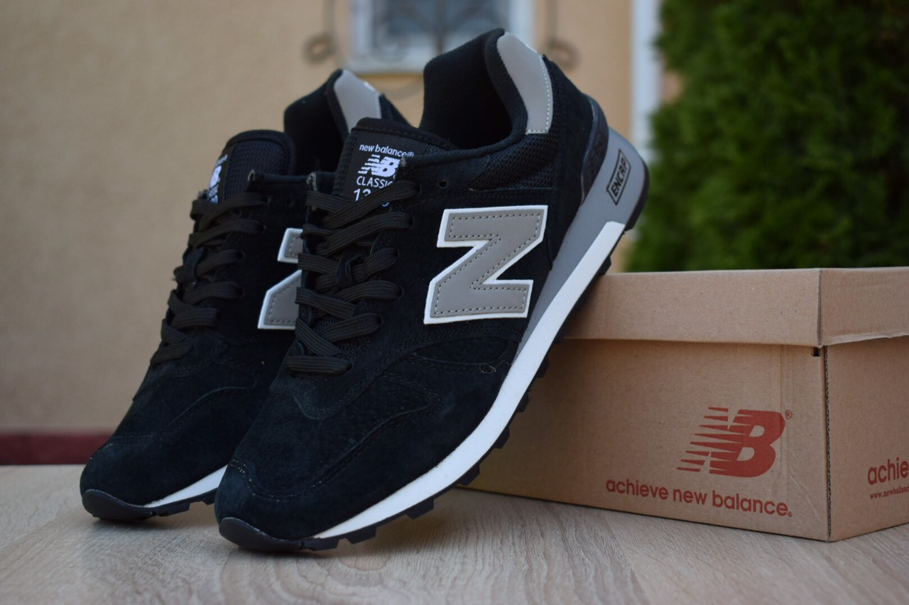 Мужские кроссовки в стиле New Balance 1300, замша, черные 41(25,5 см), последний размер
Мужские кроссовки в стиле New Balance 1300, замша, черные 41(25,5 см), последний размер
