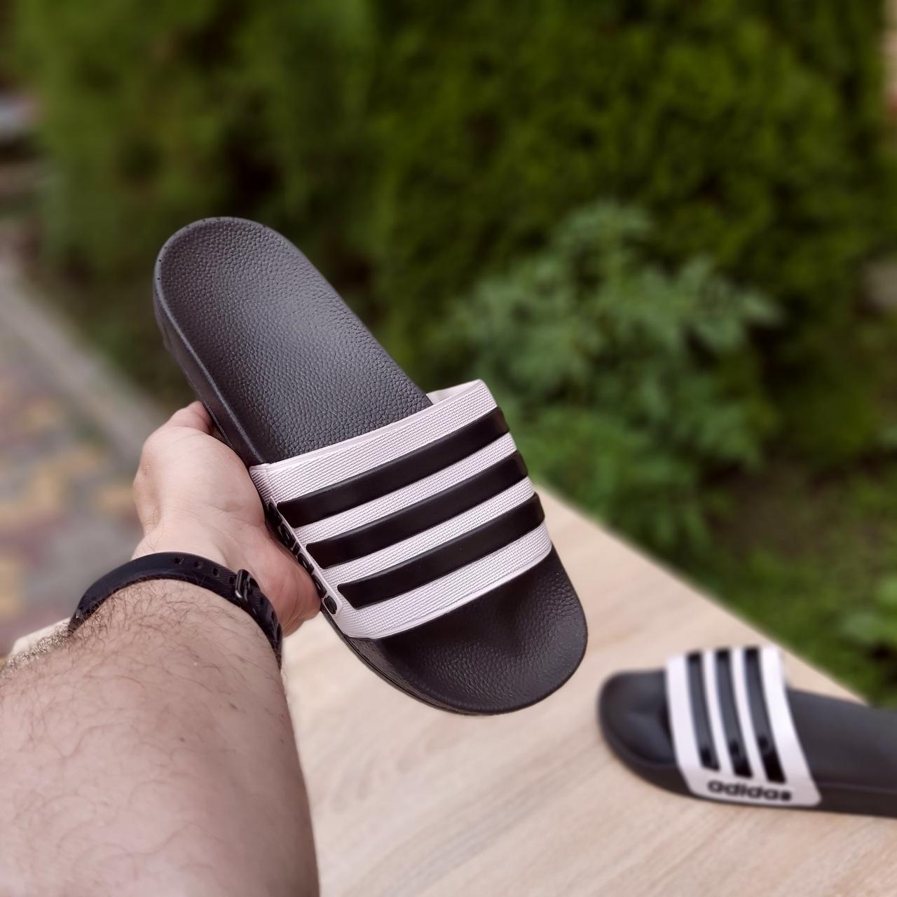 Мужские шлепанцы в стиле Adidas, черные с белым 43 (28 см), размеры:42,43,44,46
Мужские шлепанцы в стиле Adidas, черные с белым 43 (28 см), размеры:42,43,44,46
