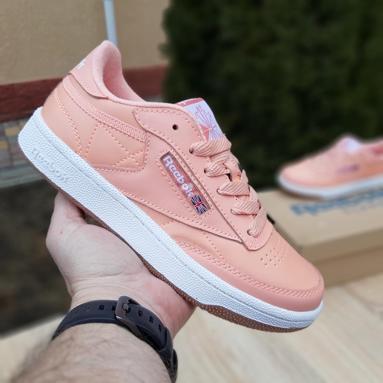 Женские кроссовки в стиле Reebok Workout, кожа, пудровые 39(25 см), размеры:37,38,39
Женские кроссовки в стиле Reebok Workout, кожа, пудровые 39(25 см), размеры:37,38,39