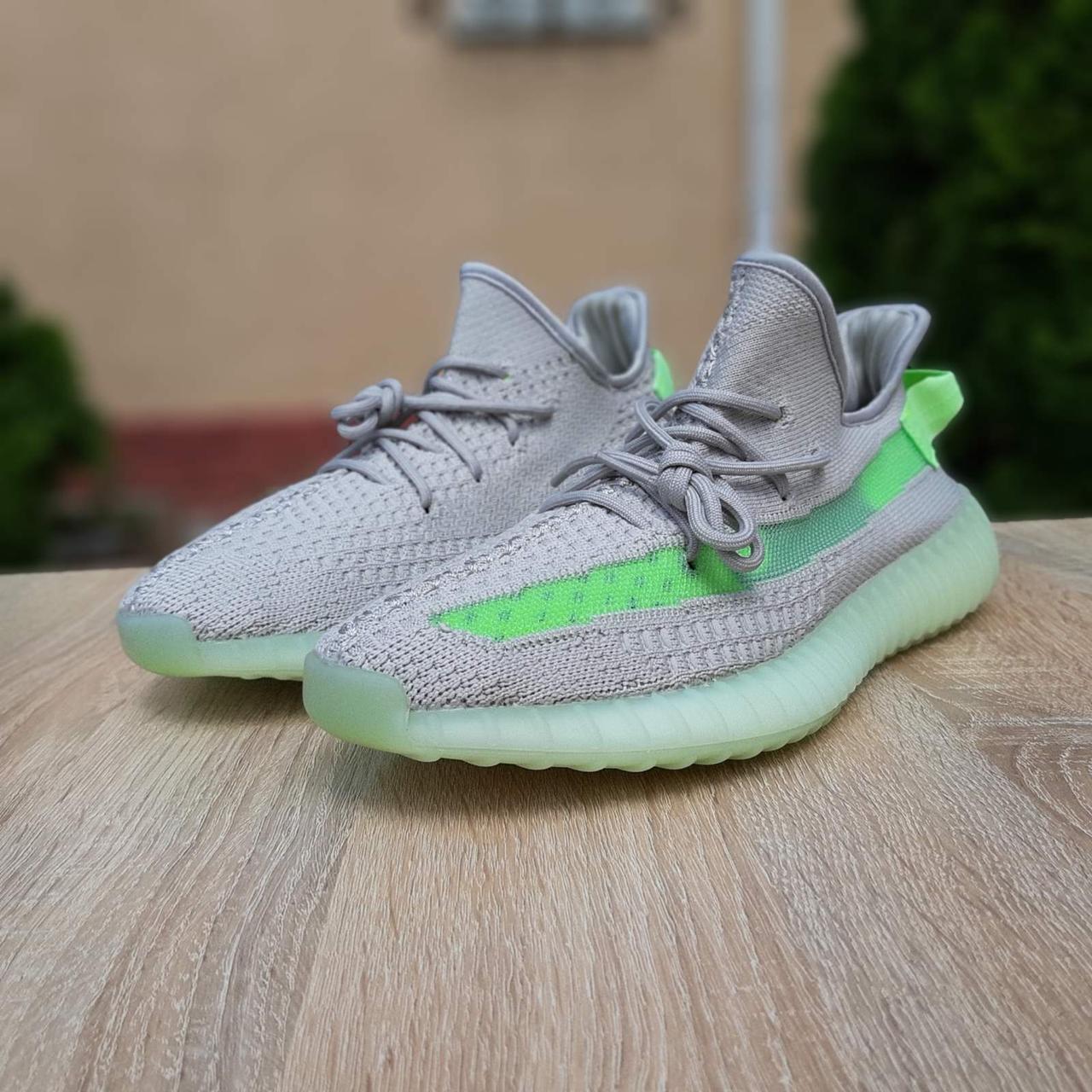 Мужские кроссовки в стиле Adidas Yeezy Boost 350 V2, текстиль, серые с салатовым 43(27,5 см), последний размер
Мужские кроссовки в стиле Adidas Yeezy Boost 350 V2, текстиль, серые с салатовым 43(27,5 см), последний размер