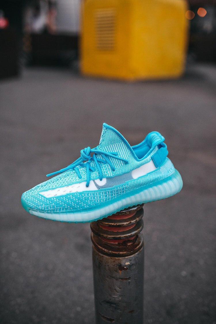 Женские кроссовки Adidas Yeezy Boost 350 v2 Bluewater / Адидас Изи Буст 350 в2 Голубые 41, Голубой
Женские кроссовки Adidas Yeezy Boost 350 v2 Bluewater / Адидас Изи Буст 350 в2 Голубые 41, Голубой