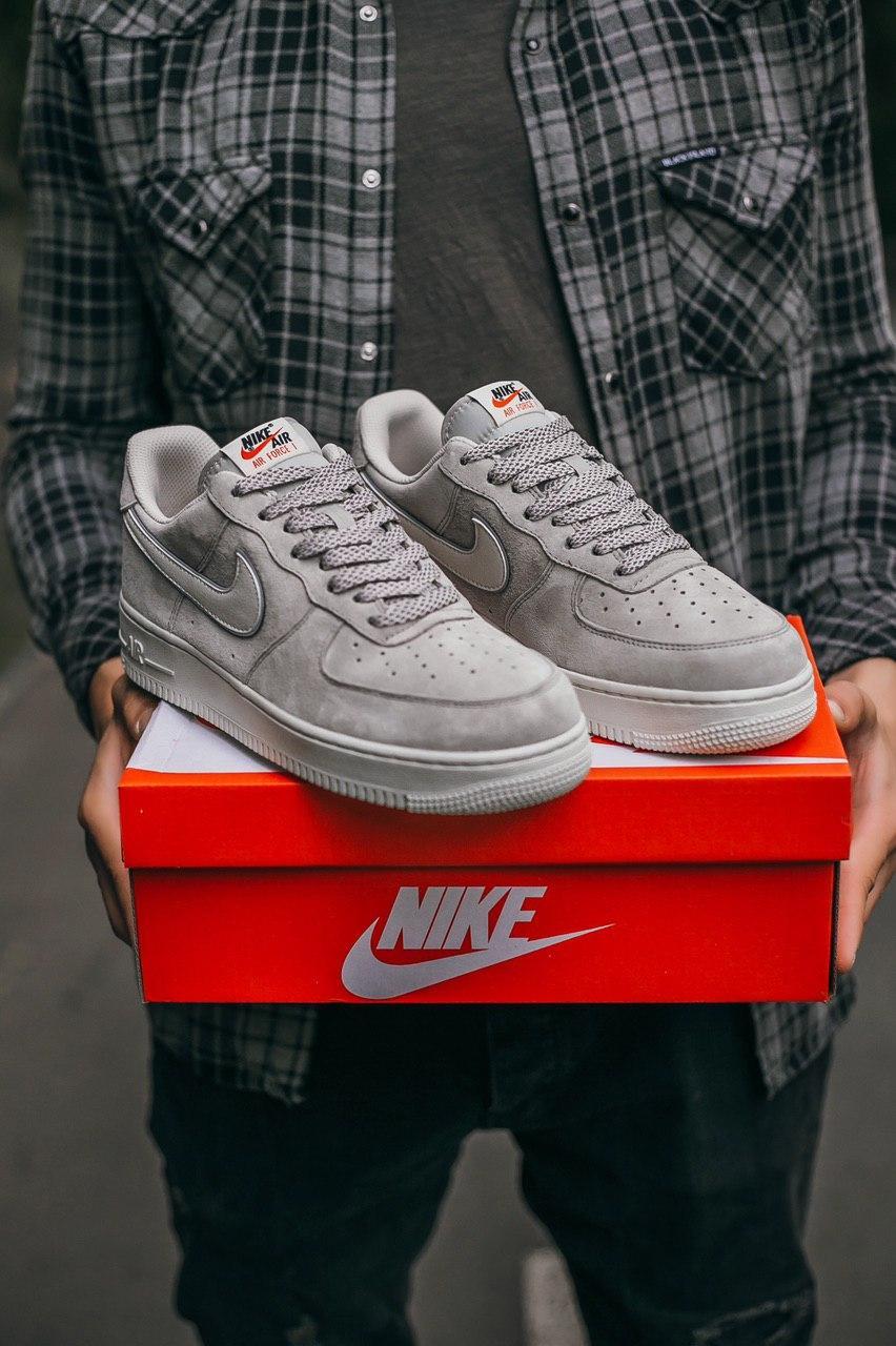 Мужские кроссовки Nike Air Force 1 Low Luxury Suede “Sweet Grey “ / Найк Аир Форс 1 Лоу Замшевые Серые 44, Серый
Мужские кроссовки Nike Air Force 1 Low Luxury Suede “Sweet Grey “ / Найк Аир Форс 1 Лоу Замшевые Серые 44, Серый