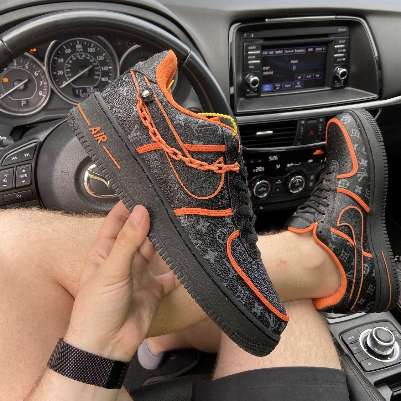 Мужские кроссовки Nike Air Force 1 Low Black Orange x LOUIS VUITTON / Найк Аир Форс 1 Лоу Черные Оранжевые 43, Черный
Мужские кроссовки Nike Air Force 1 Low Black Orange x LOUIS VUITTON / Найк Аир Форс 1 Лоу Черные Оранжевые 43, Черный