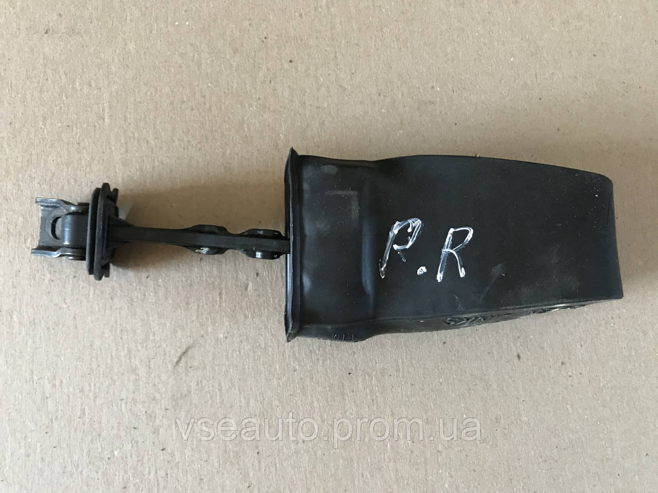 5N0837267 Ограничитель передней правой двери Volkswagen Jetta 6 Вольксваген Джетта 6 1.4TSI USA (Америка)
5N0837267 Ограничитель передней правой двери Volkswagen Jetta 6 Вольксваген Джетта 6 1.4TSI USA (Америка)