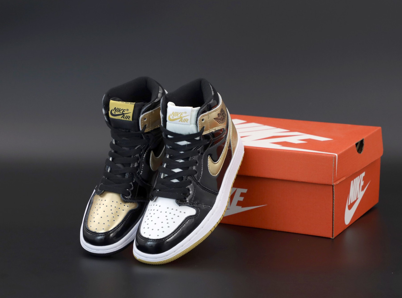 Женские кроссовки Nike Air Jordan.Gold/Black/White. ТОП Реплика ААА класса. 37, Черно-белый
Женские кроссовки Nike Air Jordan.Gold/Black/White. ТОП Реплика ААА класса. 37, Черно-белый