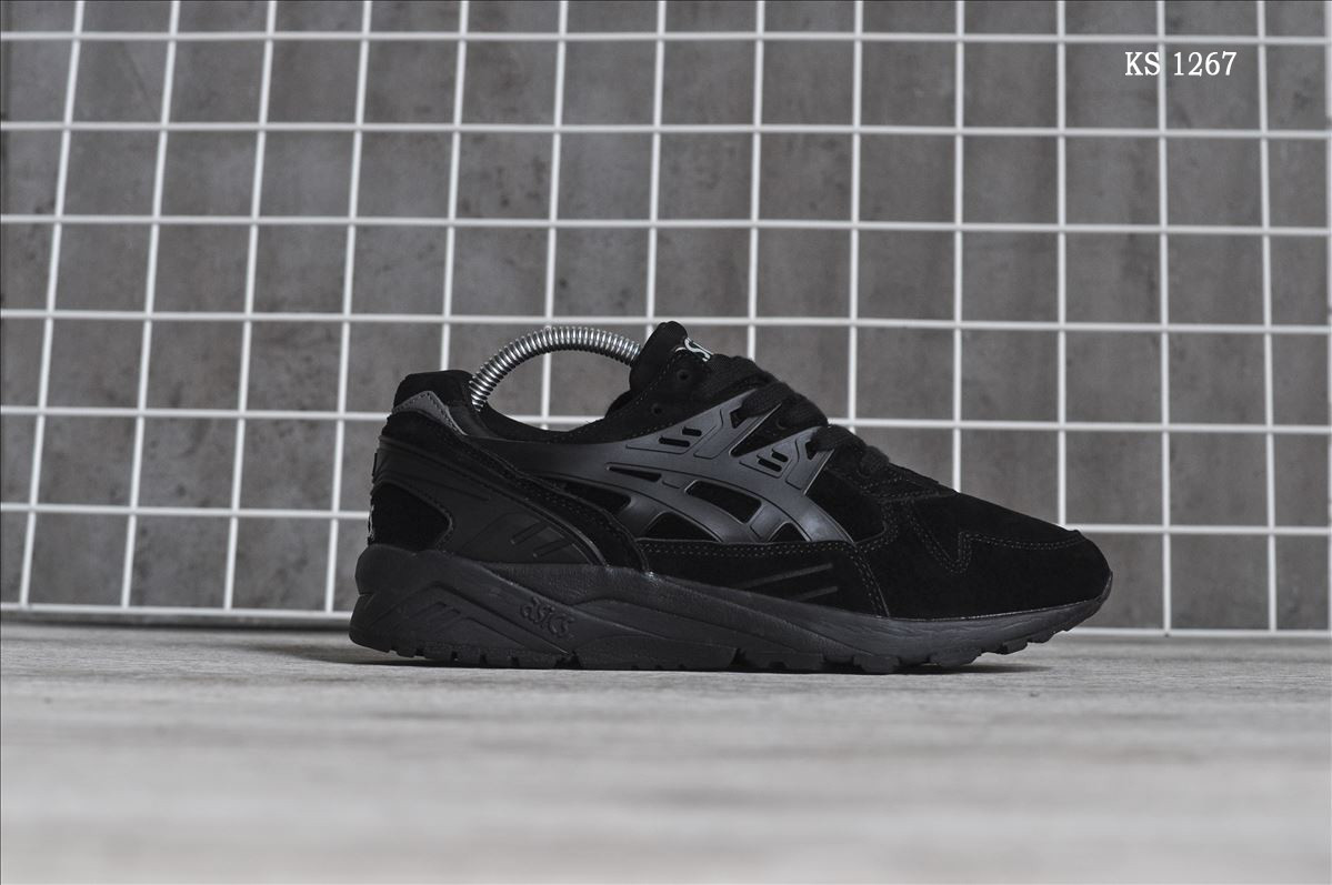 Мужские кроссовки в стиле Asics Gel-Kayano, замша, черные 43(27,5 см), размеры:41,42,43,45
Мужские кроссовки в стиле Asics Gel-Kayano, замша, черные 43(27,5 см), размеры:41,42,43,45