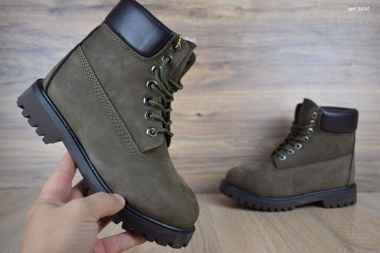 Женские зимние ботинки в стиле Timberland, коричнево-болотные нубук/мех 39 (25 см), размеры:37,39
Женские зимние ботинки в стиле Timberland, коричнево-болотные нубук/мех 39 (25 см), размеры:37,39