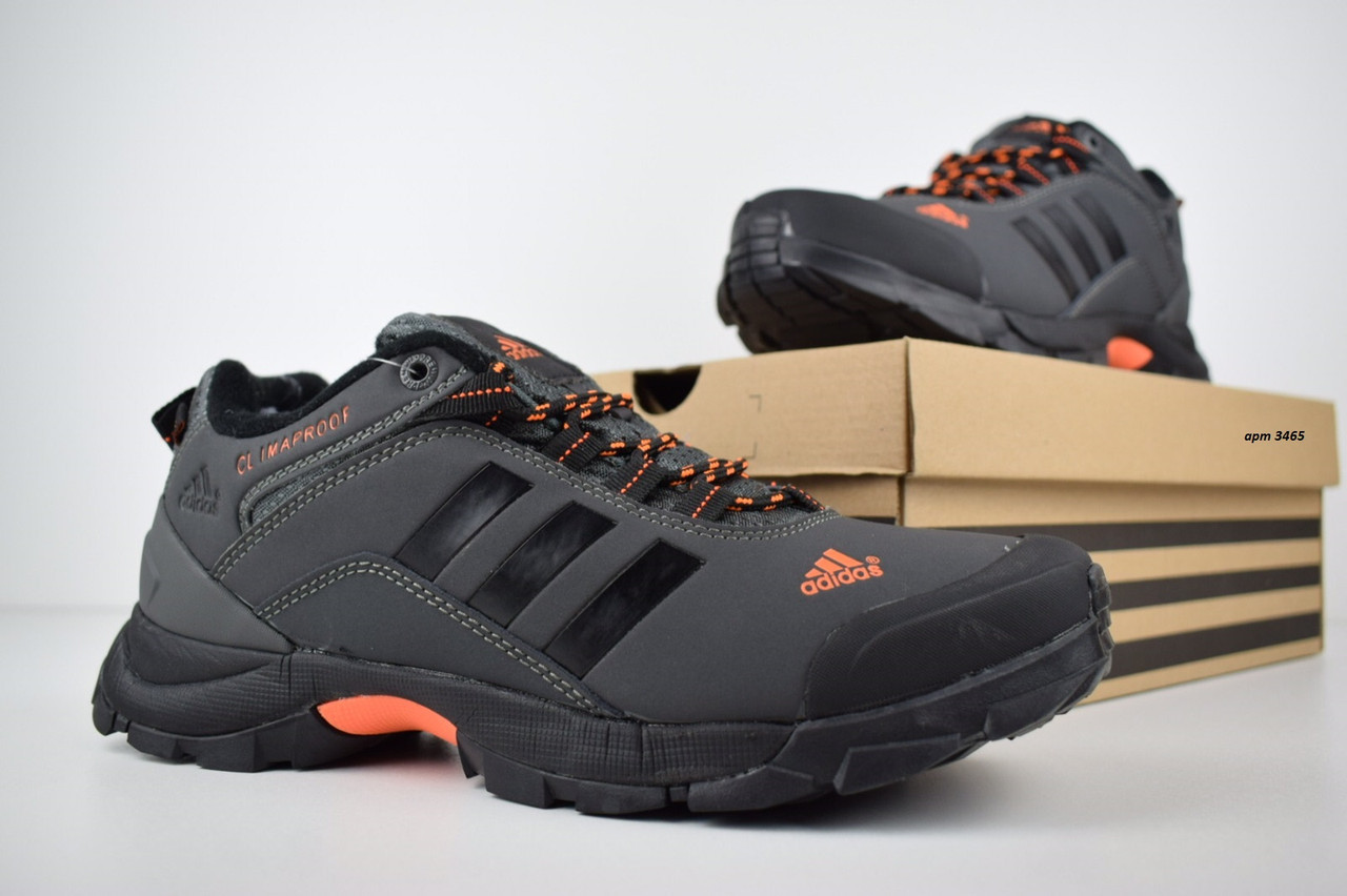 Мужские зимние кроссовки на меху в стиле Adidas Climaproof, кожа, серые с оранжевым 43 (26,5 см)
Мужские зимние кроссовки на меху в стиле Adidas Climaproof, кожа, серые с оранжевым 43 (26,5 см)