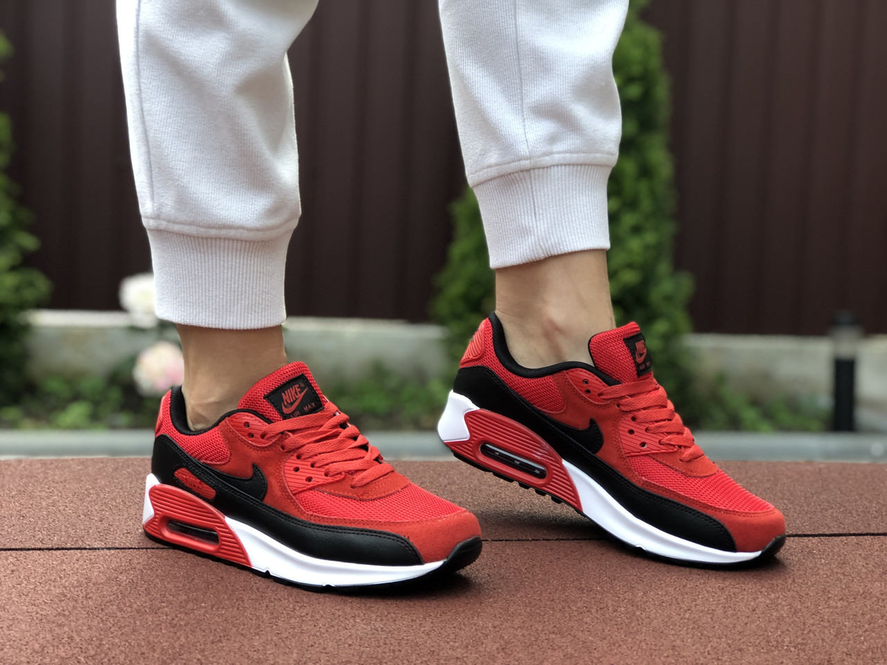 Кроссовки женские Nike Air Max 90 красные, Найк Аир Макс 90, кожа, текстиль, код SD-9495
Кроссовки женские Nike Air Max 90 красные, Найк Аир Макс 90, кожа, текстиль, код SD-9495