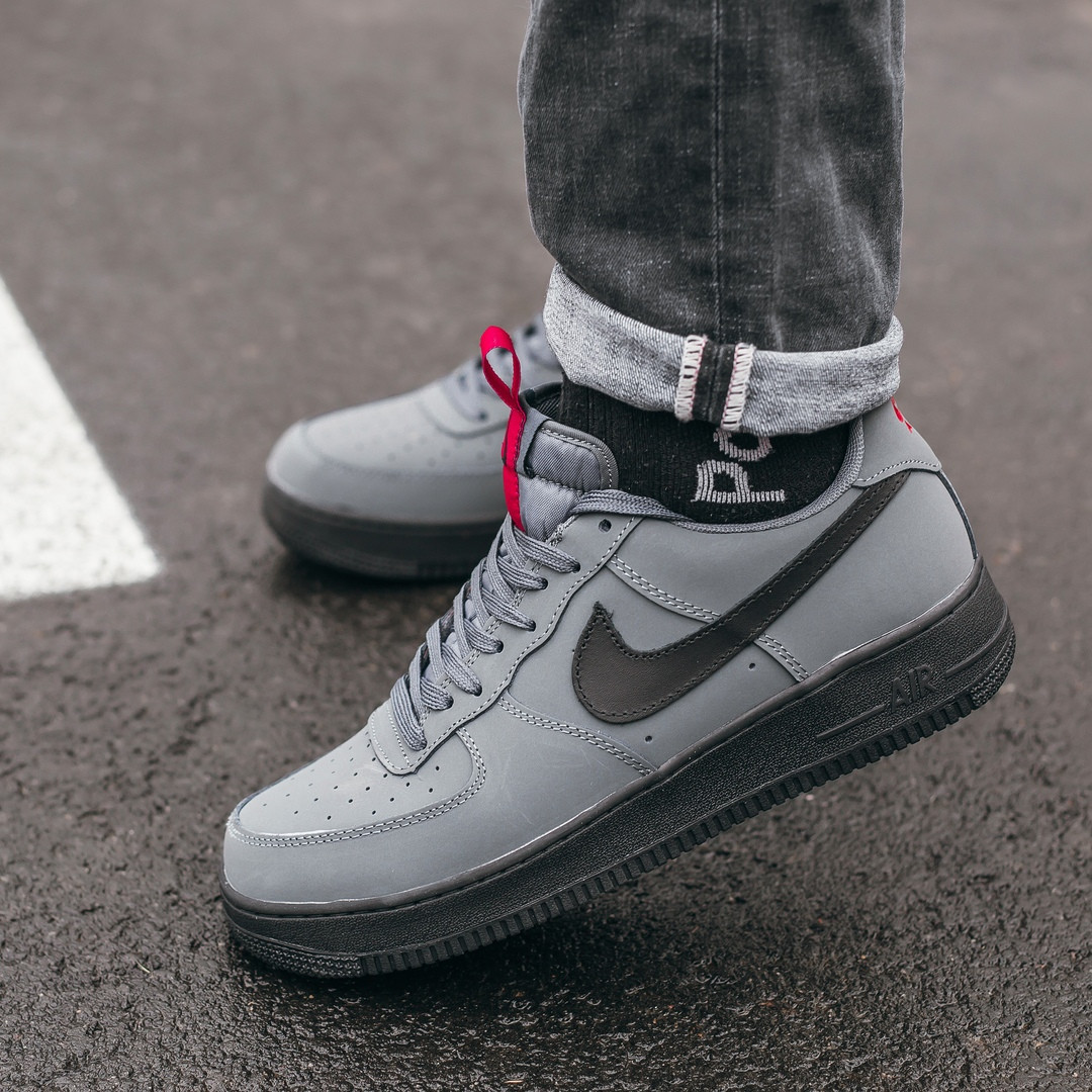 Кроссовки мужские Nike Air Force Dark Grey серые, Найк Аир Форс, нубук, прошиты, код IN-386 44
Кроссовки мужские Nike Air Force Dark Grey серые, Найк Аир Форс, нубук, прошиты, код IN-386 44