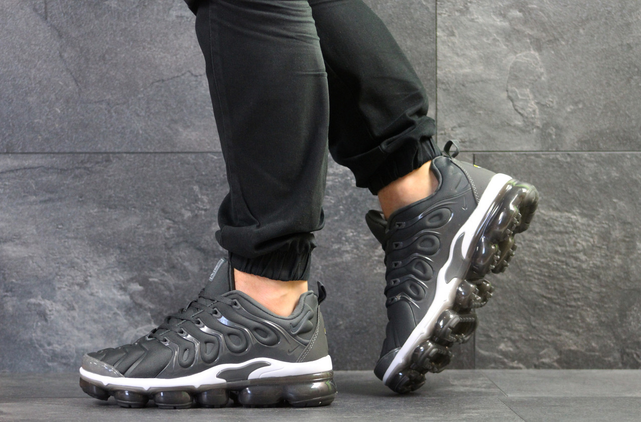 Кроссовки мужские Nike Air VaporMax серые, Найк Аир ВапорМакс, текстильные, код SD-7726. 44
Кроссовки мужские Nike Air VaporMax серые, Найк Аир ВапорМакс, текстильные, код SD-7726. 44