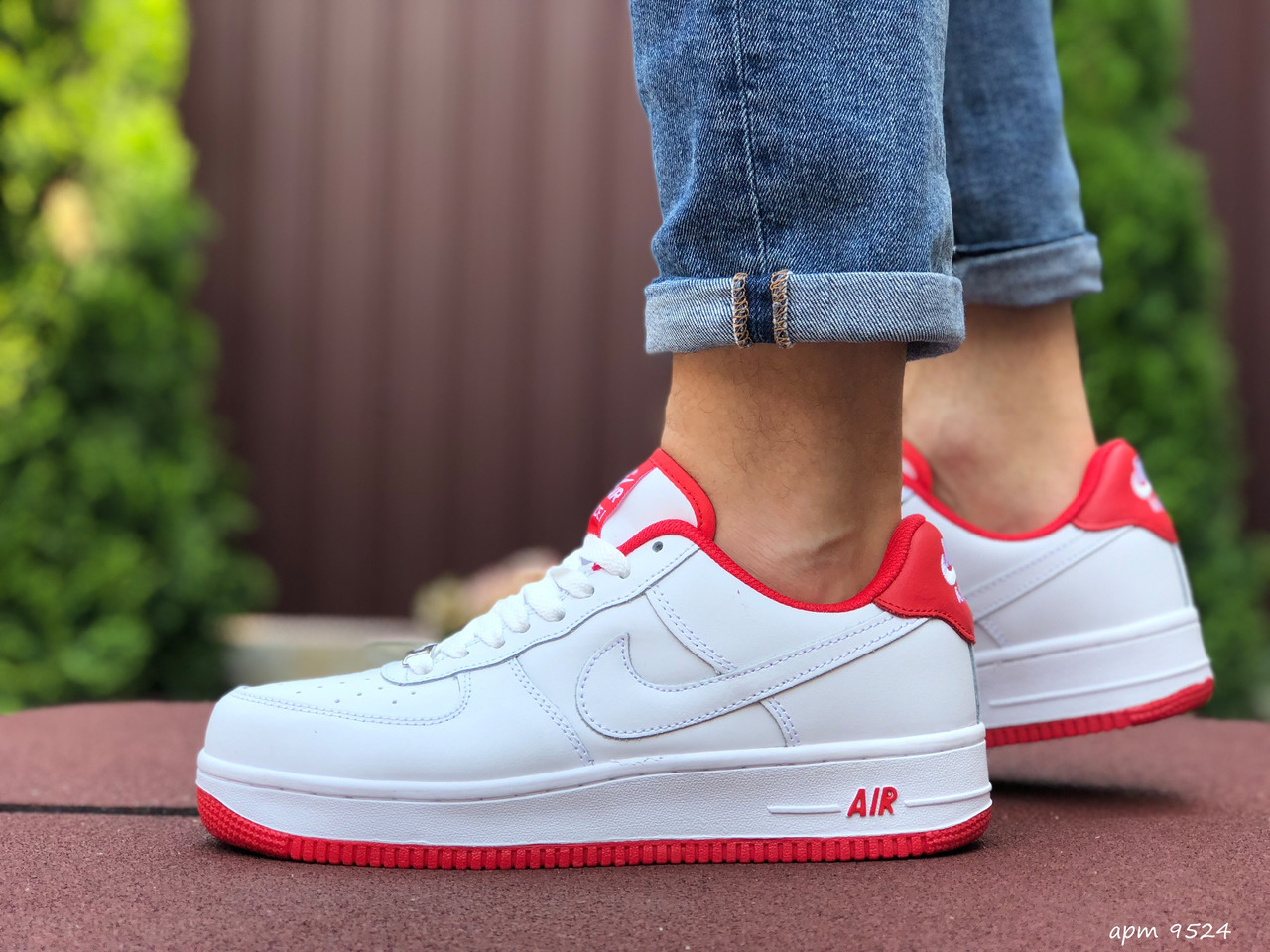 Кроссовки мужские Nike Air Force бело-красные, Найк Аир Форс, натуральная кожа, прошиты. Код SD-9524 42
Кроссовки мужские Nike Air Force бело-красные, Найк Аир Форс, натуральная кожа, прошиты. Код SD-9524 42