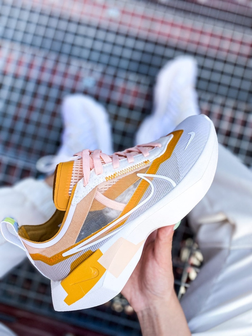 Кроссовки женские Nike Vista Lite SE Grey Yellow White, Найк Виста, текстильные, код KS-2205 39
Кроссовки женские Nike Vista Lite SE Grey Yellow White, Найк Виста, текстильные, код KS-2205 39