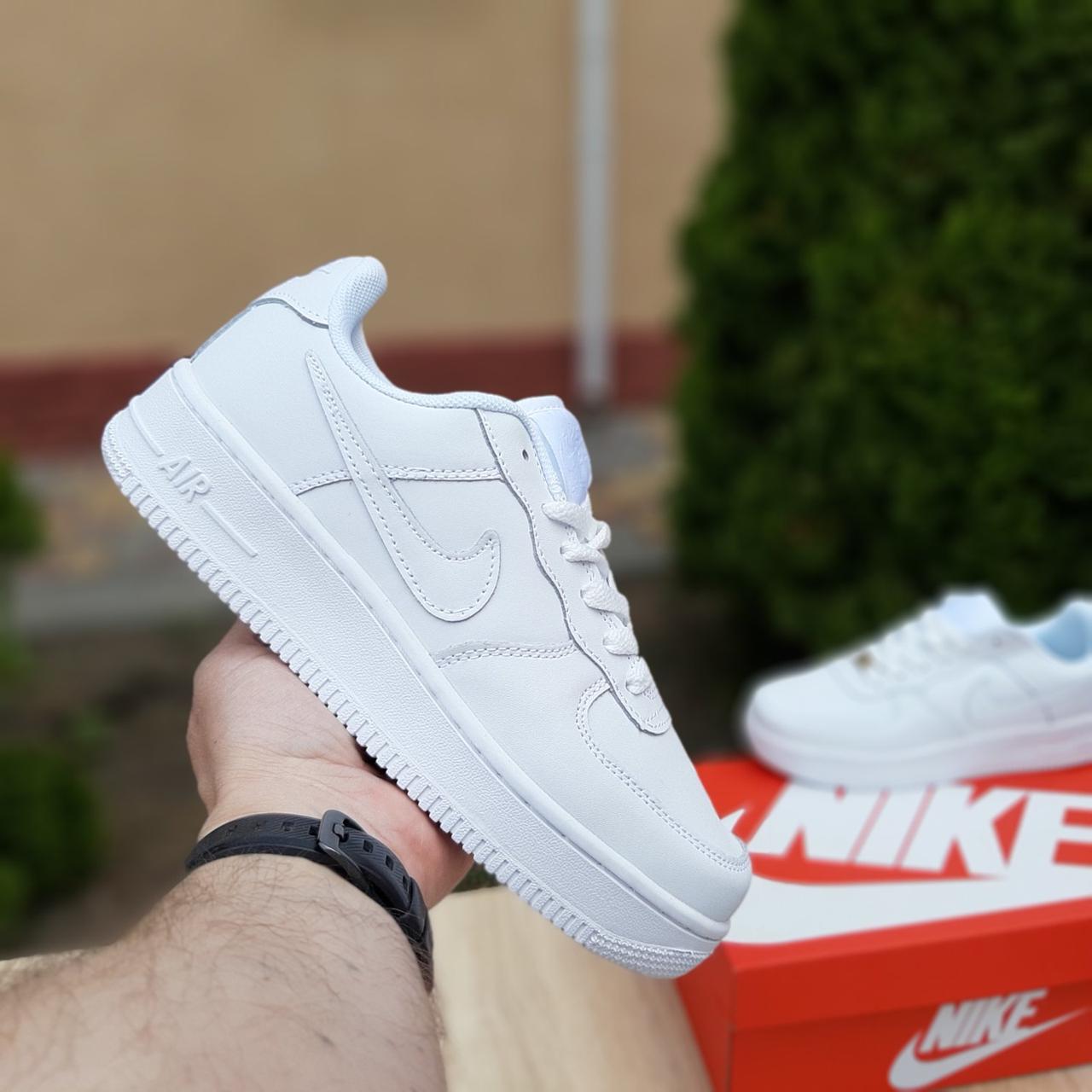 Кроссовки женские Nike Air Force белые, Найк Аир Форс, натуральная кожа, прошиты. Код OD-20104 37
Кроссовки женские Nike Air Force белые, Найк Аир Форс, натуральная кожа, прошиты. Код OD-20104 37