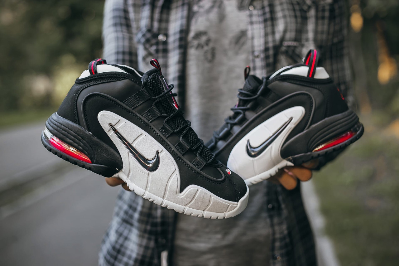 Кроссовки мужские Nike Air More Uptempo черно-белые, Найк Аптемпо Супрем, код IN-554
Кроссовки мужские Nike Air More Uptempo черно-белые, Найк Аптемпо Супрем, код IN-554