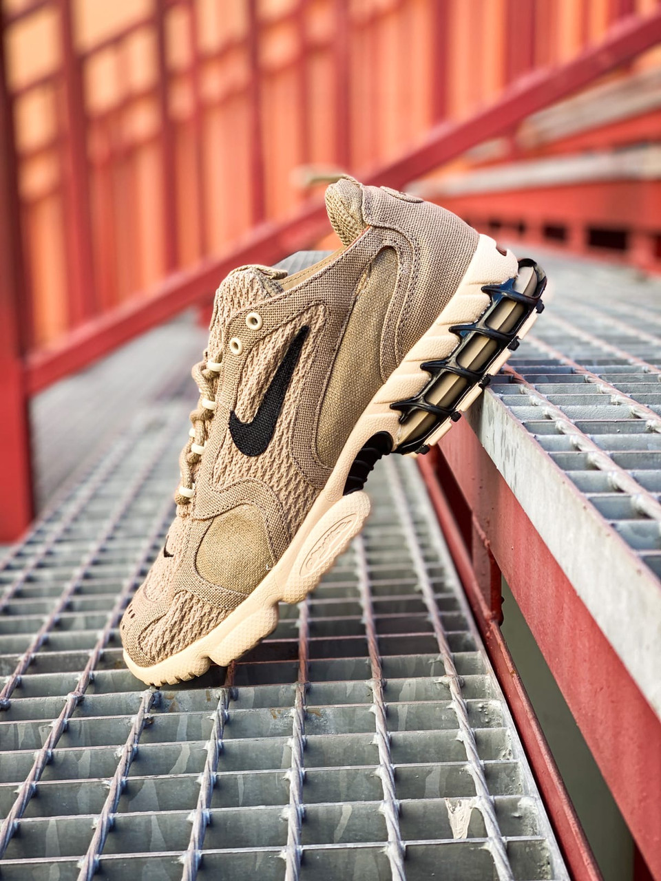 Кроссовки женские Nike Air Zoom Spiridon Caged 2 x Stussy бежевые, Найк Стусси, код KS-1111 39
Кроссовки женские Nike Air Zoom Spiridon Caged 2 x Stussy бежевые, Найк Стусси, код KS-1111 39