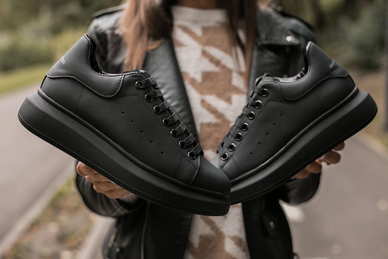 Женские кроссовки Alexander McQueen Mate Black / Александр МакКуин Черные 40, Черный
Женские кроссовки Alexander McQueen Mate Black / Александр МакКуин Черные 40, Черный