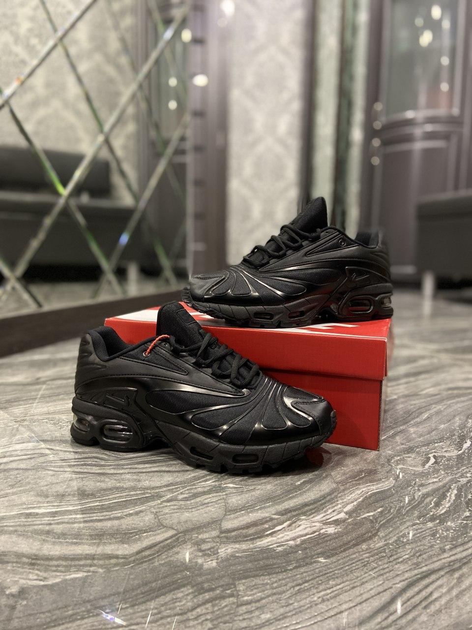 Мужские кроссовки Nike VaporMax TN Plus Triple Black / Найк Аир ВапорМакс ТН Плюс Трипл Черные 43, Черный
Мужские кроссовки Nike VaporMax TN Plus Triple Black / Найк Аир ВапорМакс ТН Плюс Трипл Черные 43, Черный