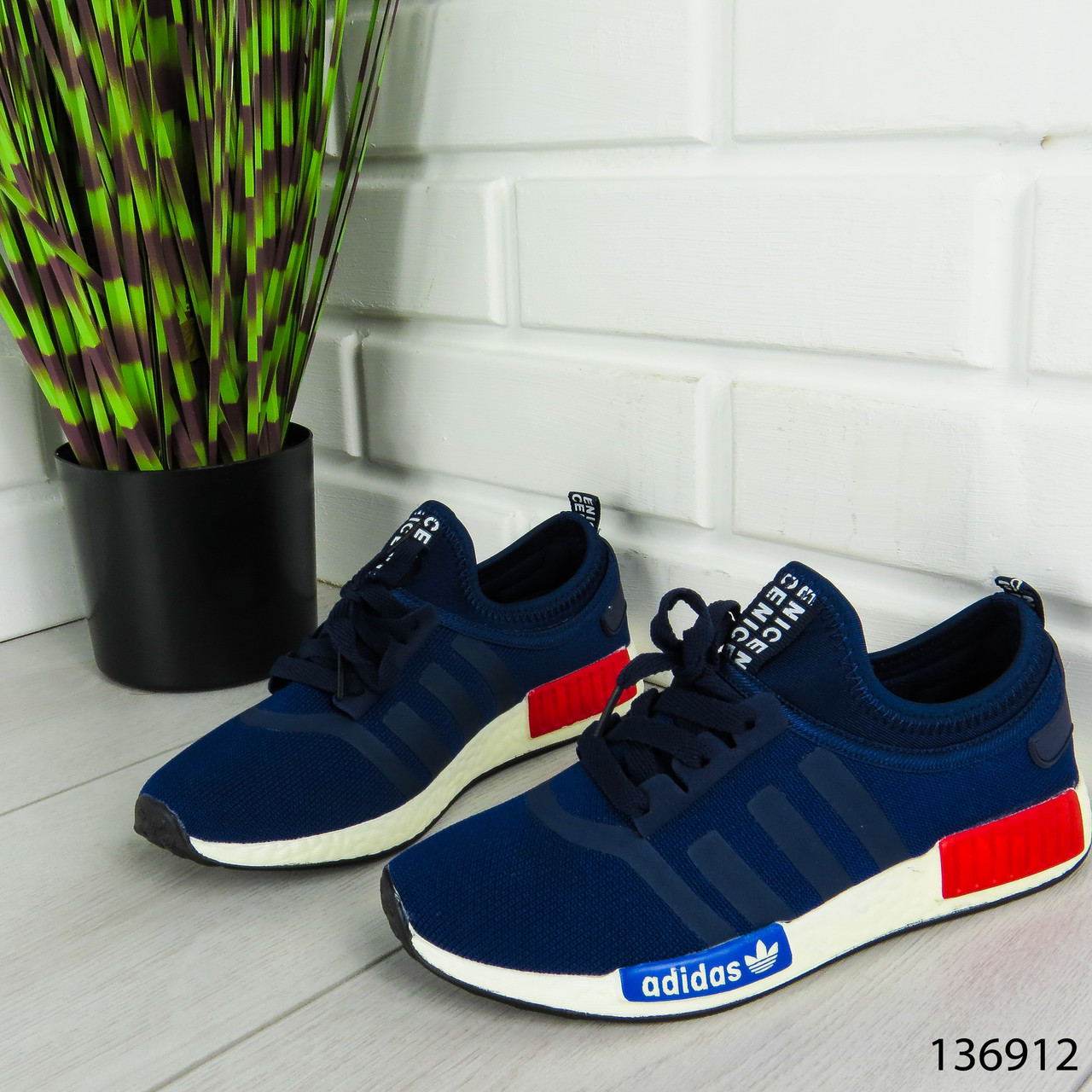 Кроссовки женские, синие в стиле "Adidas" текстильные, сникерсы женские, мокасины женские, повседневная обувь
Кроссовки женские, синие в стиле "Adidas" текстильные, сникерсы женские, мокасины женские, повседневная обувь