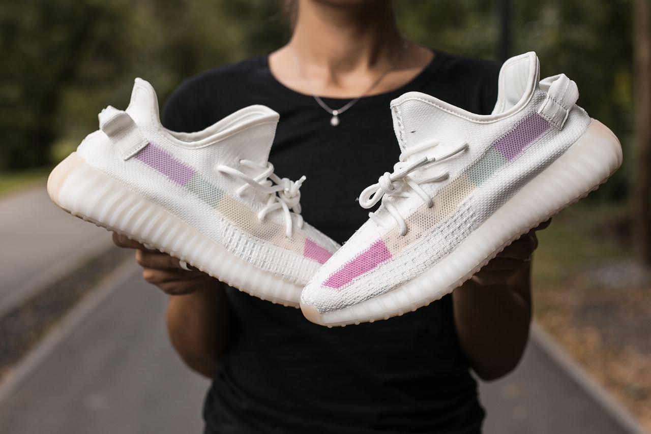 Женские кроссовки Adidas Yeezy Boost 350 v2 White Raindow / Адидас Изи Буст 350 в2 Белые 38, Белый
Женские кроссовки Adidas Yeezy Boost 350 v2 White Raindow / Адидас Изи Буст 350 в2 Белые 38, Белый